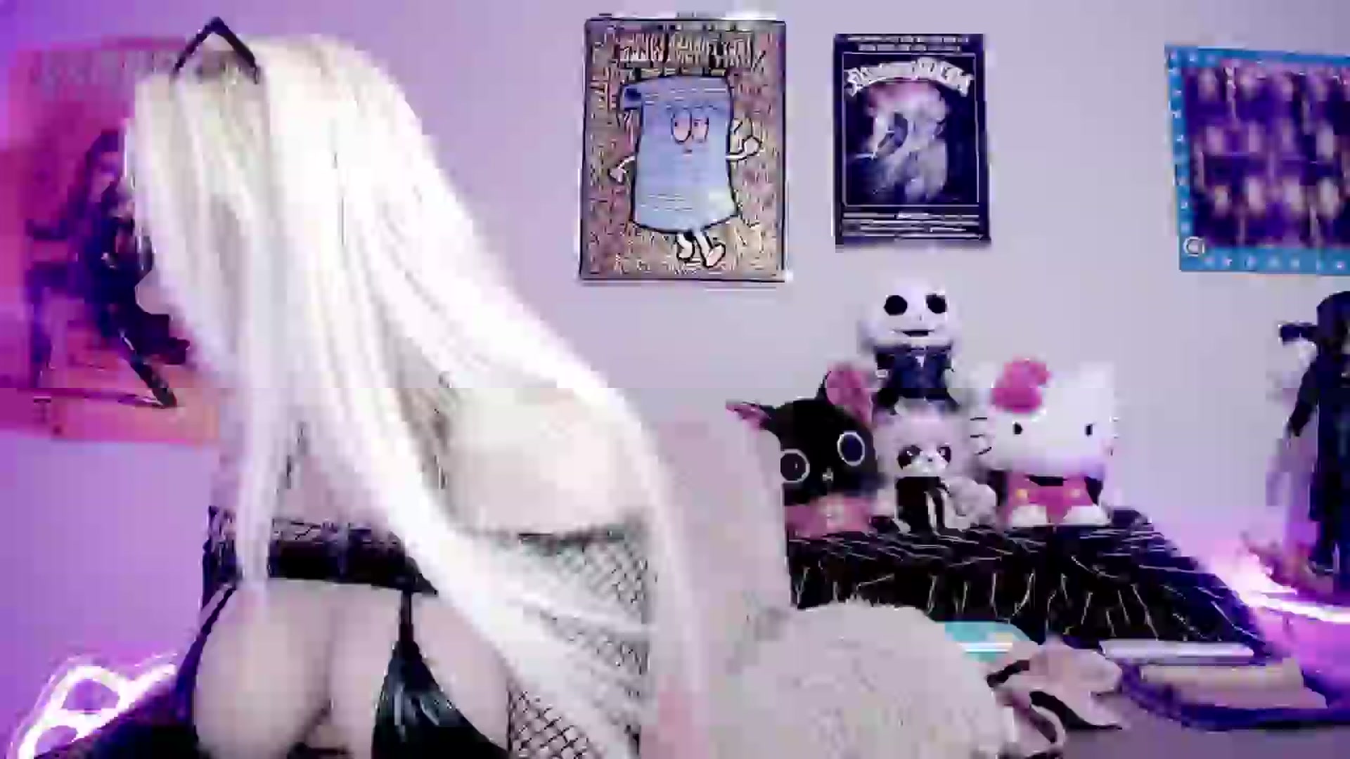 Gallery image thumbnail from Ketel's myfreecams stream on, 02/19/2025, 17:23 image 10 of 20