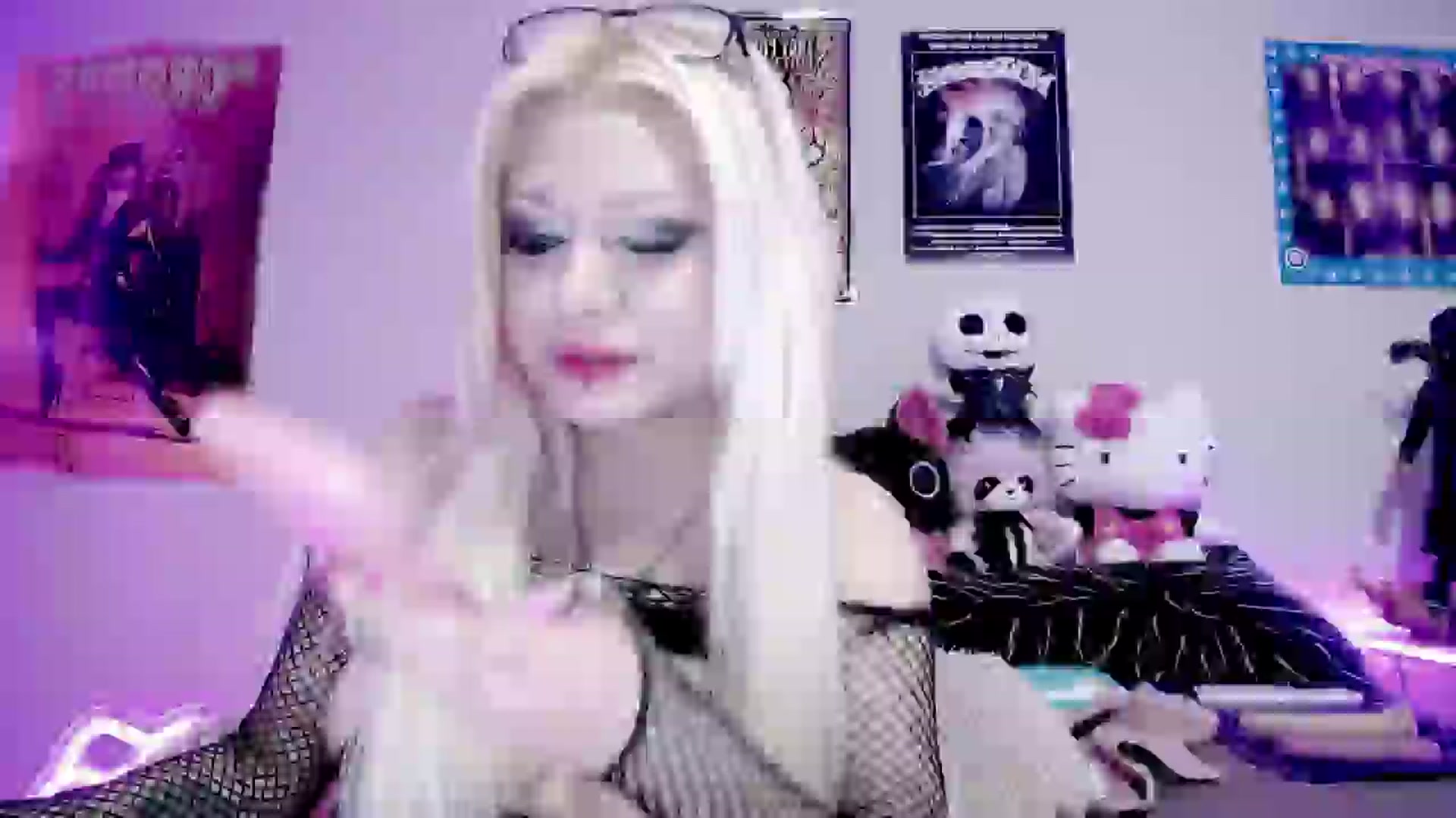 Gallery image thumbnail from Ketel's myfreecams stream on, 02/19/2025, 17:23 image 8 of 20