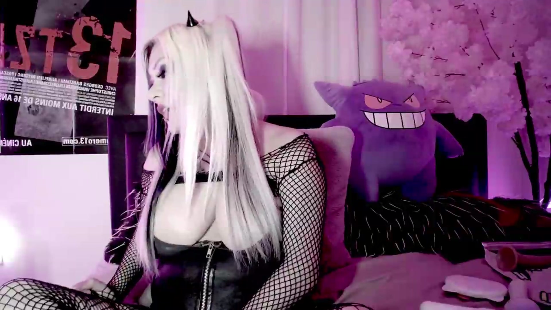 Gallery image thumbnail from Ketel's myfreecams stream on, 08/27/2026, 05:31 image 11 of 20