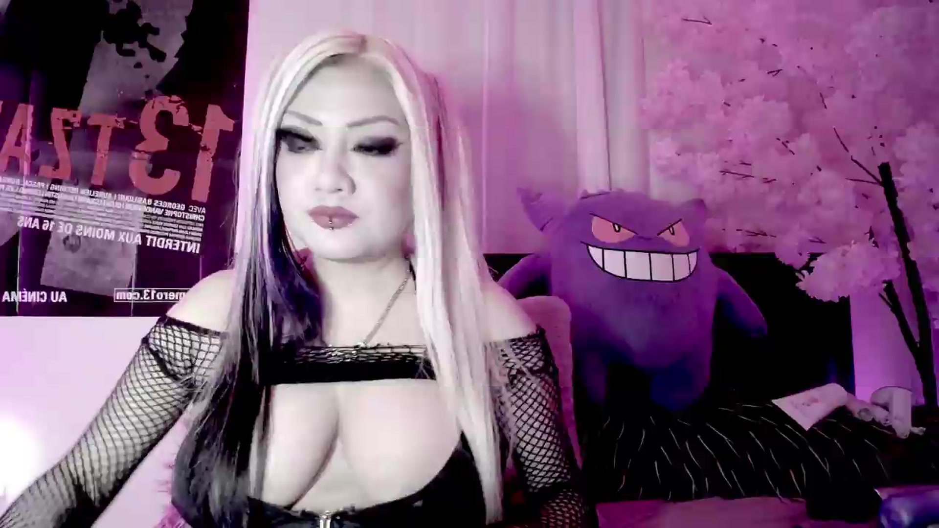 Gallery image thumbnail from Ketel's myfreecams stream on, 08/30/2026, 15:59 image 2 of 20