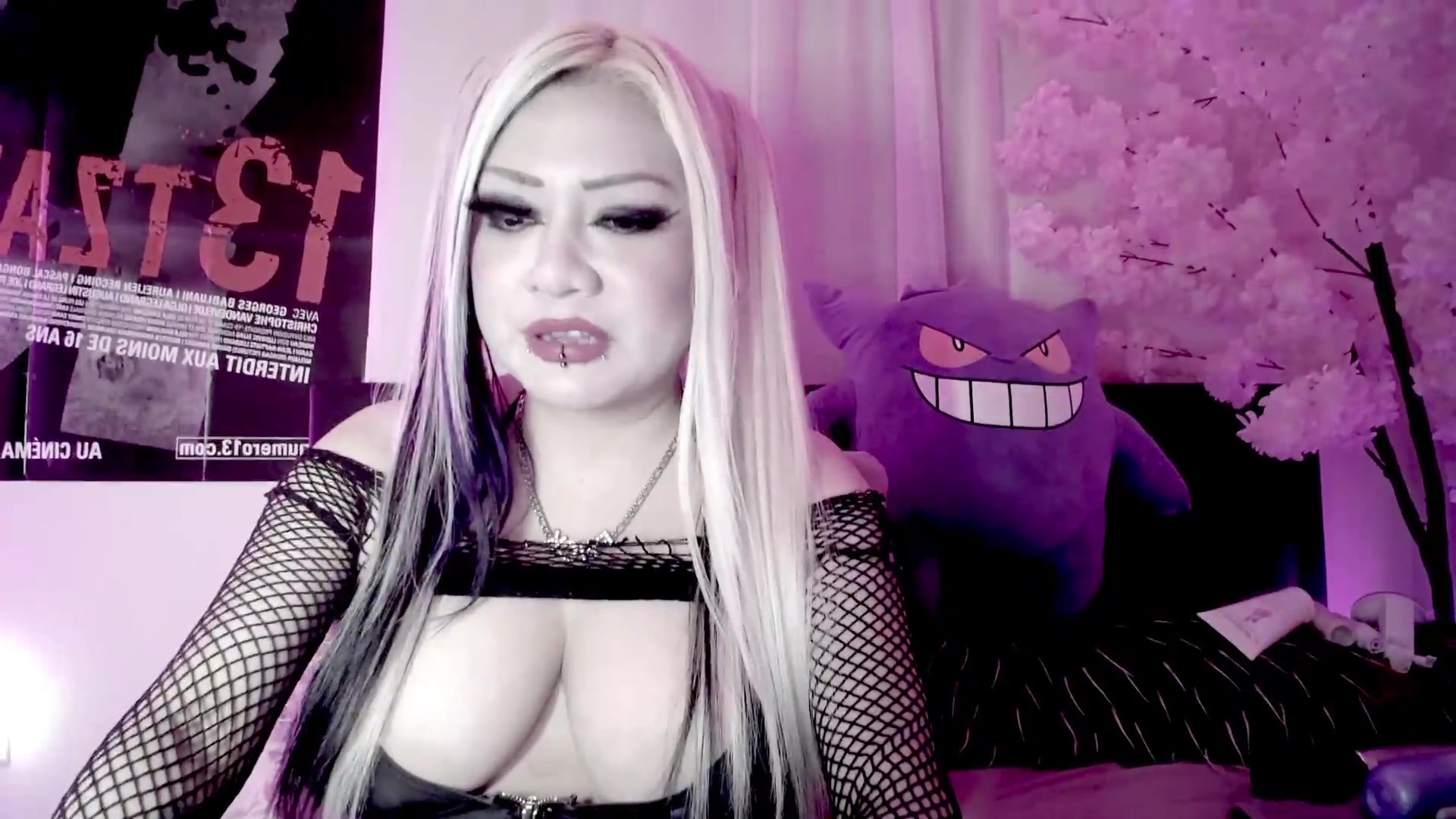 Gallery image thumbnail from Ketel's myfreecams stream on, 08/30/2026, 15:59 image 7 of 20