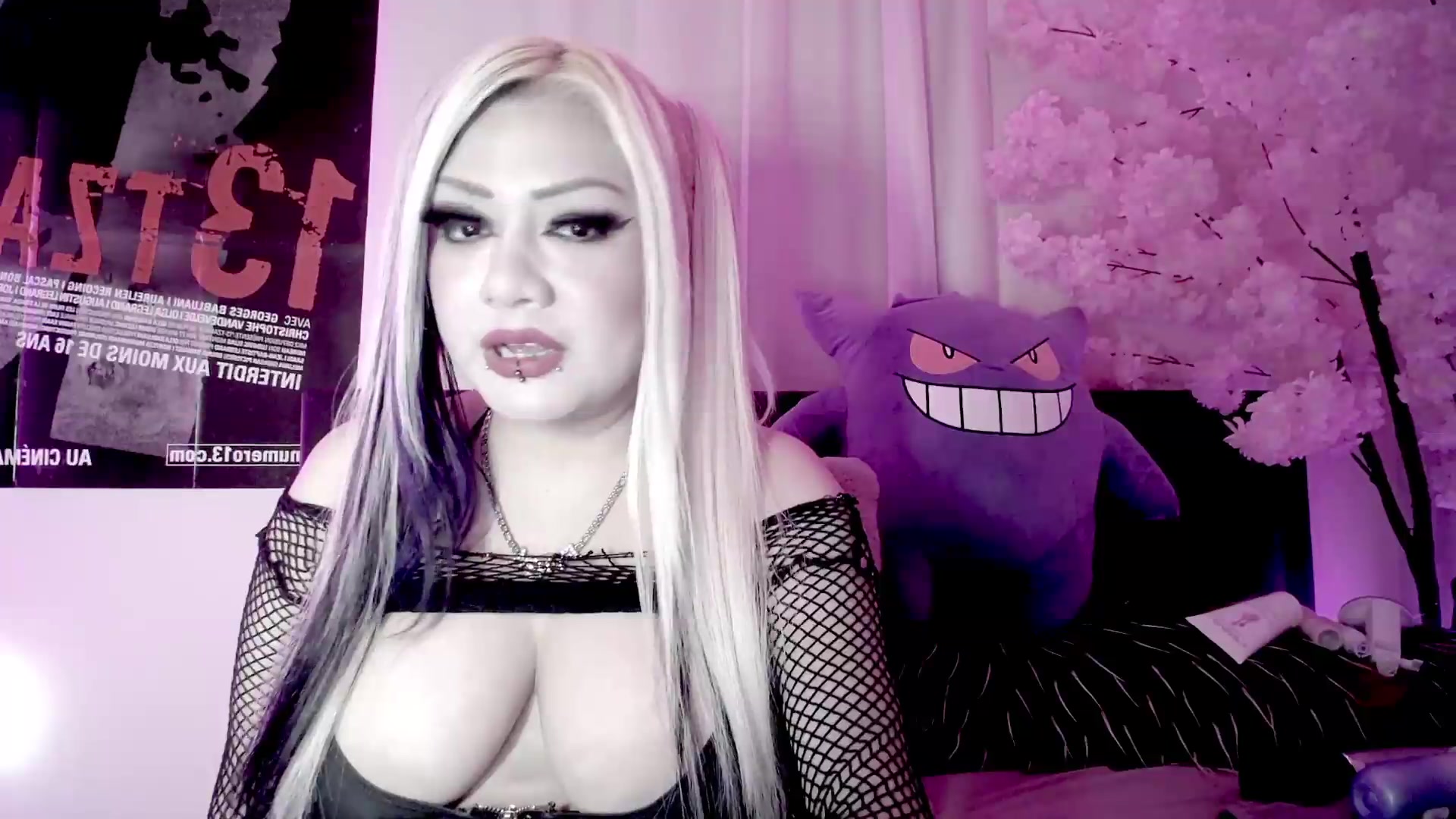 Gallery image thumbnail from Ketel's myfreecams stream on, 08/30/2026, 15:59 image 11 of 20