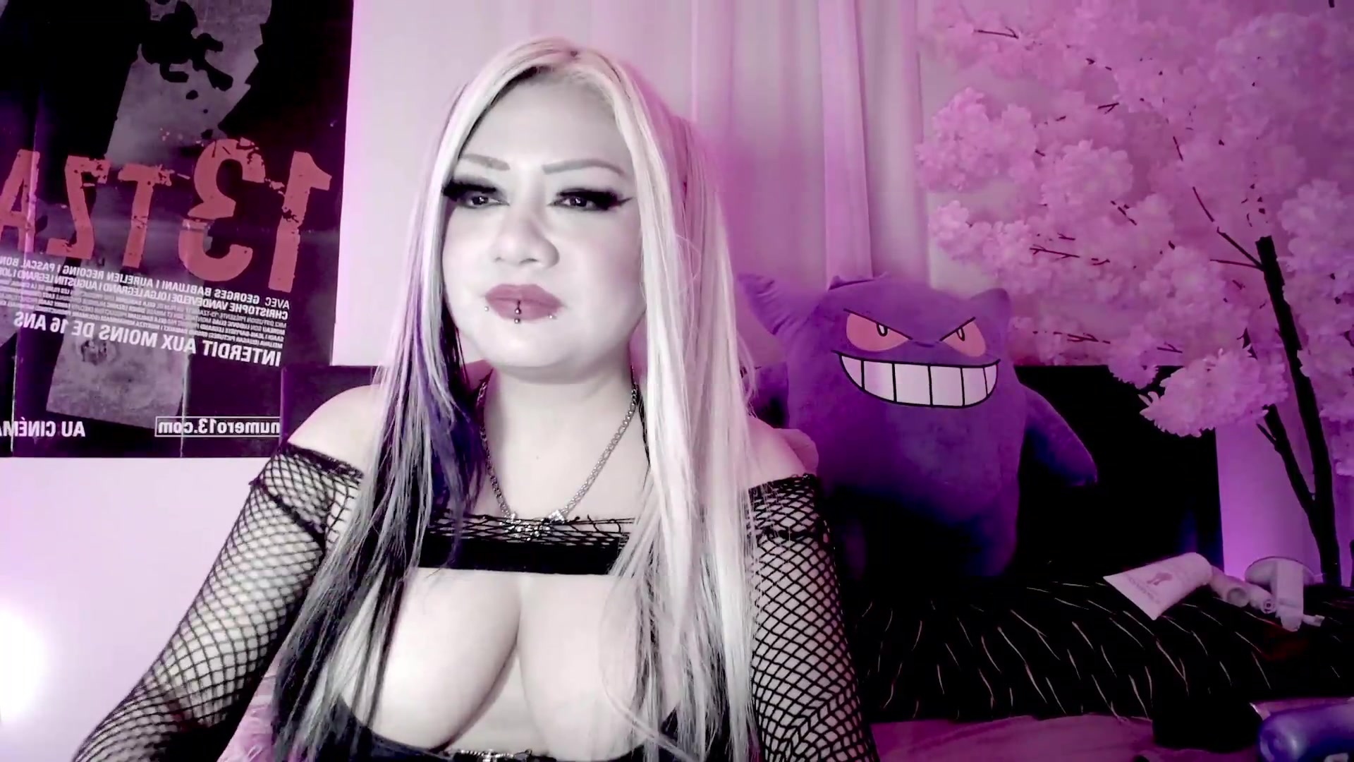 Gallery image thumbnail from Ketel's myfreecams stream on, 08/30/2026, 15:59 image 13 of 20