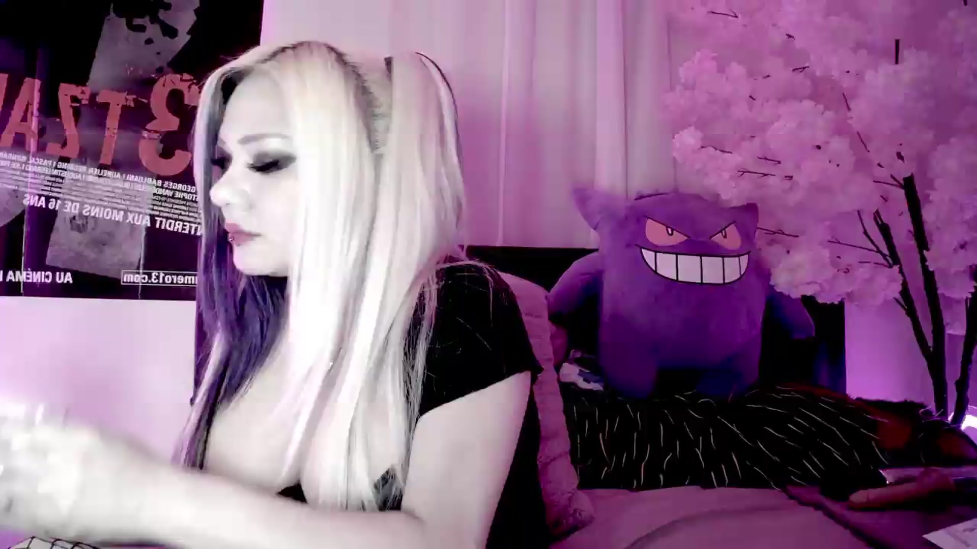 Gallery image thumbnail from Ketel's myfreecams stream on, 09/07/2026, 04:55 image 12 of 20