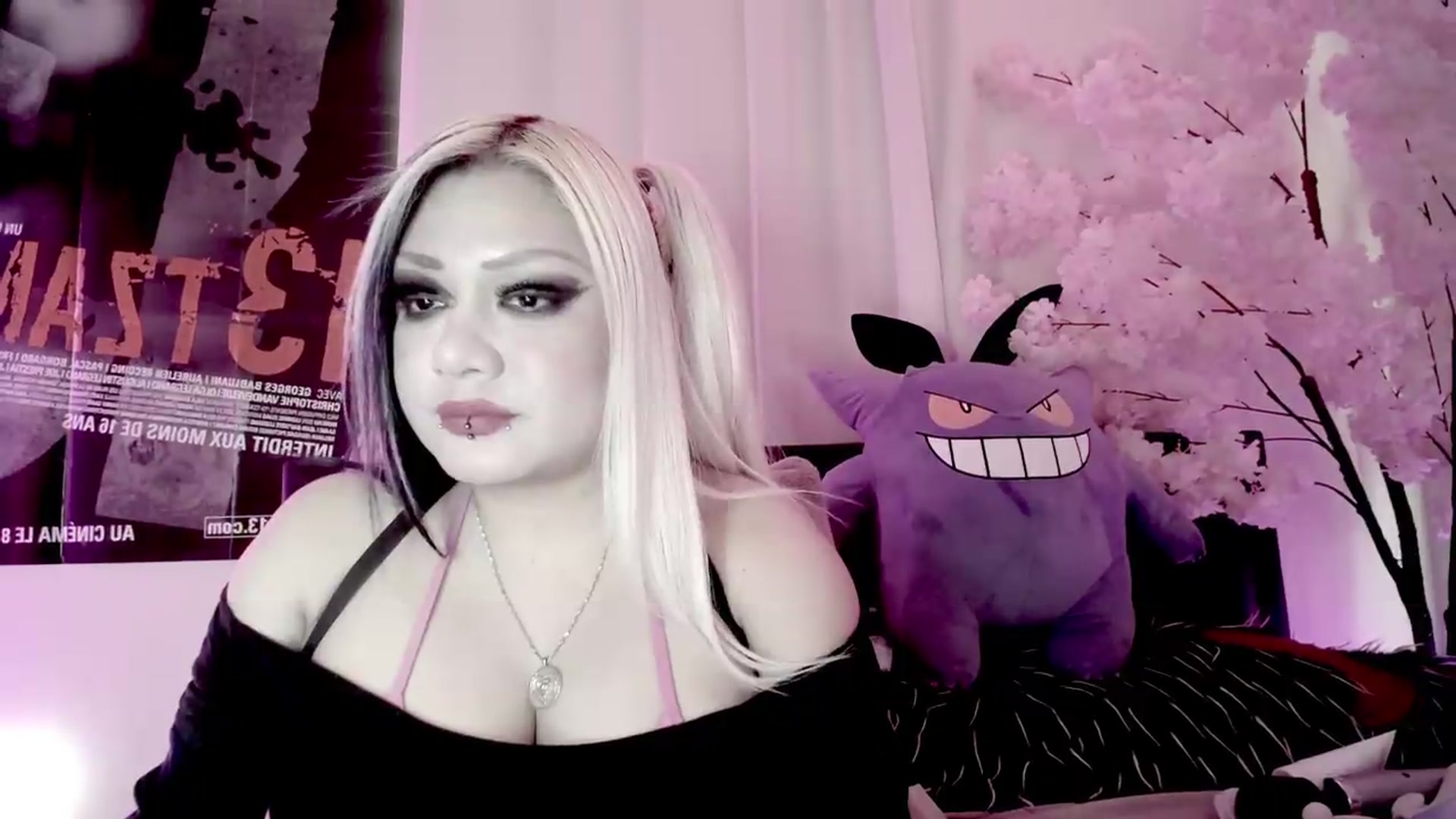 Gallery image thumbnail from Ketel's myfreecams stream on, 09/17/2026, 22:33 image 20 of 20