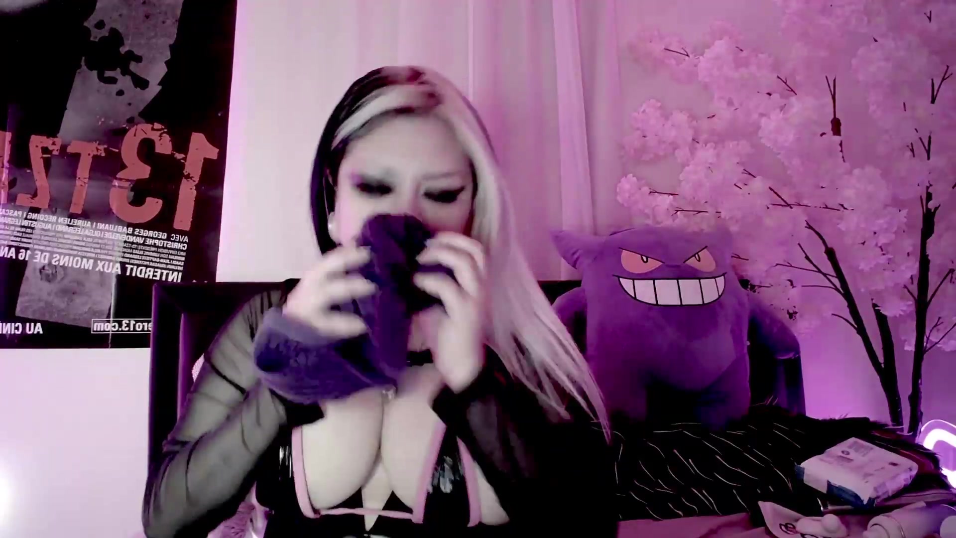 Gallery image thumbnail from Ketel's myfreecams stream on, 09/19/2026, 16:53 image 3 of 20