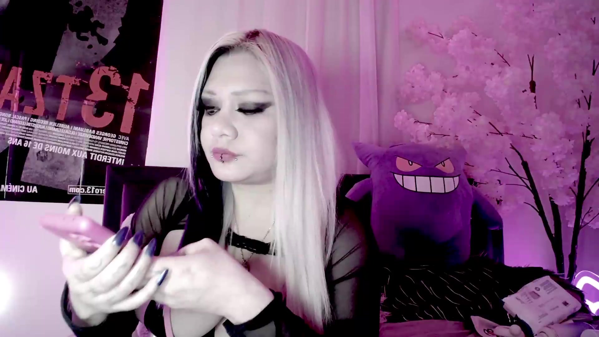 Gallery image thumbnail from Ketel's myfreecams stream on, 09/19/2026, 16:53 image 17 of 20