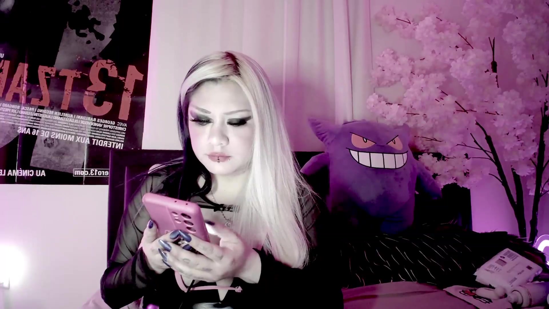 Gallery image thumbnail from Ketel's myfreecams stream on, 09/20/2026, 01:10 image 10 of 20