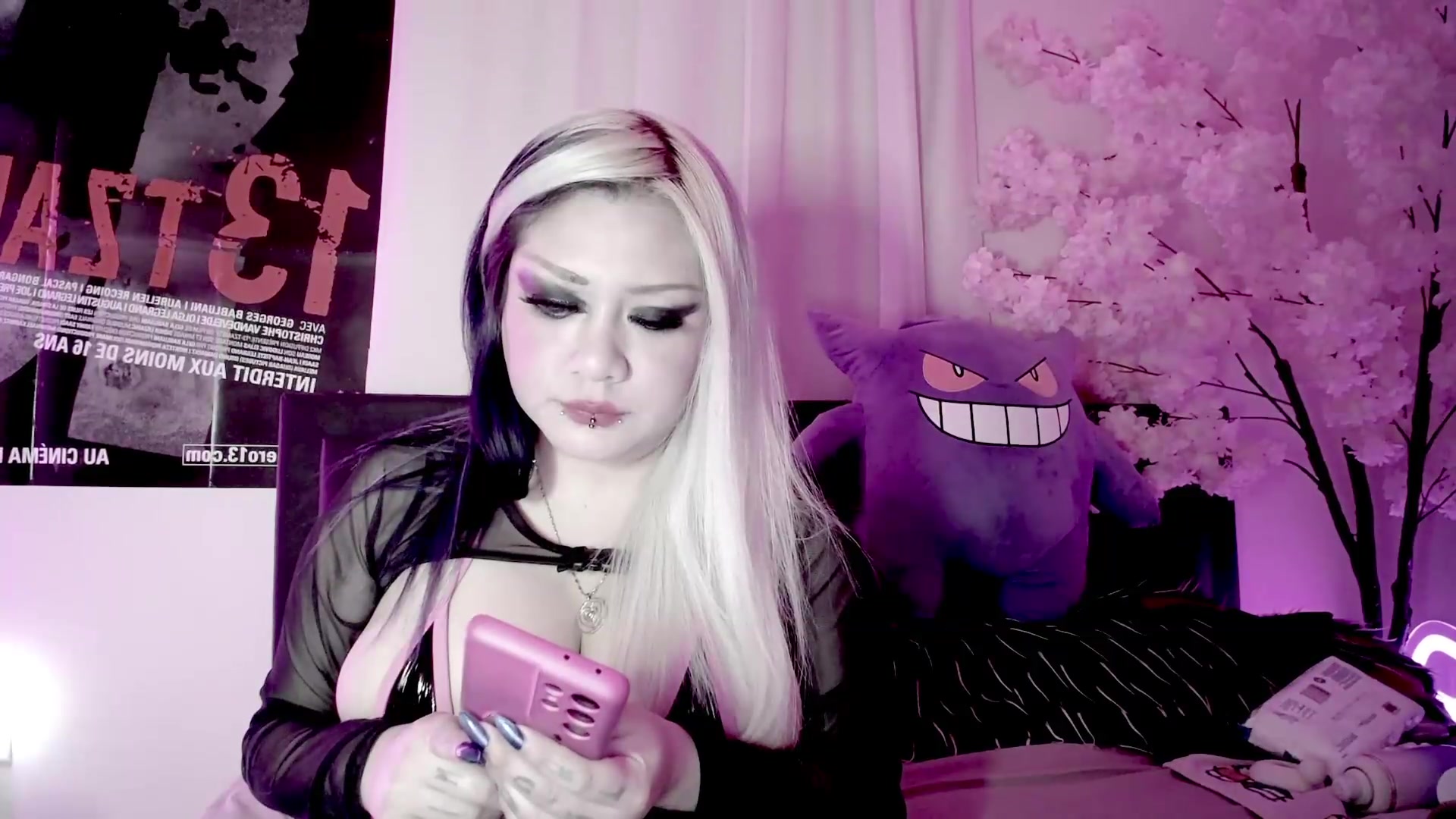 Gallery image thumbnail from Ketel's myfreecams stream on, 09/20/2026, 01:10 image 5 of 20