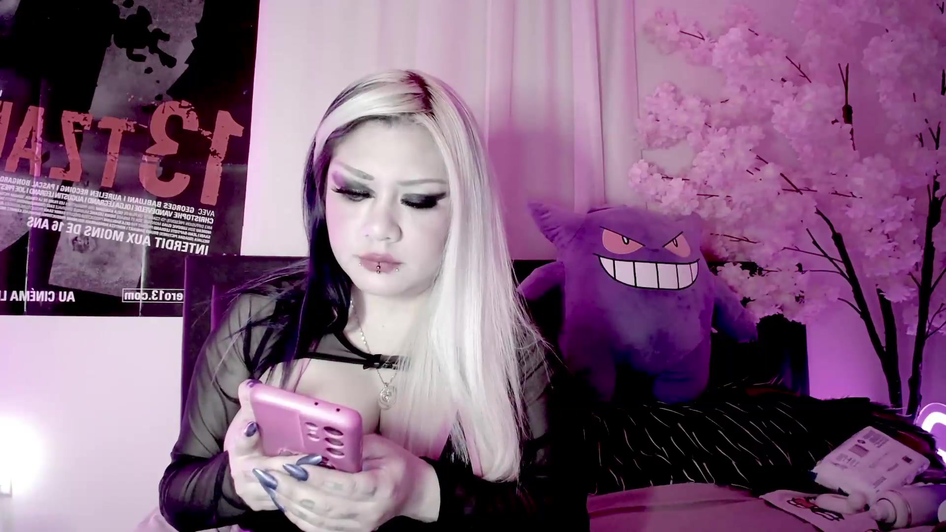 Gallery image thumbnail from Ketel's myfreecams stream on, 09/20/2026, 01:10 image 9 of 20