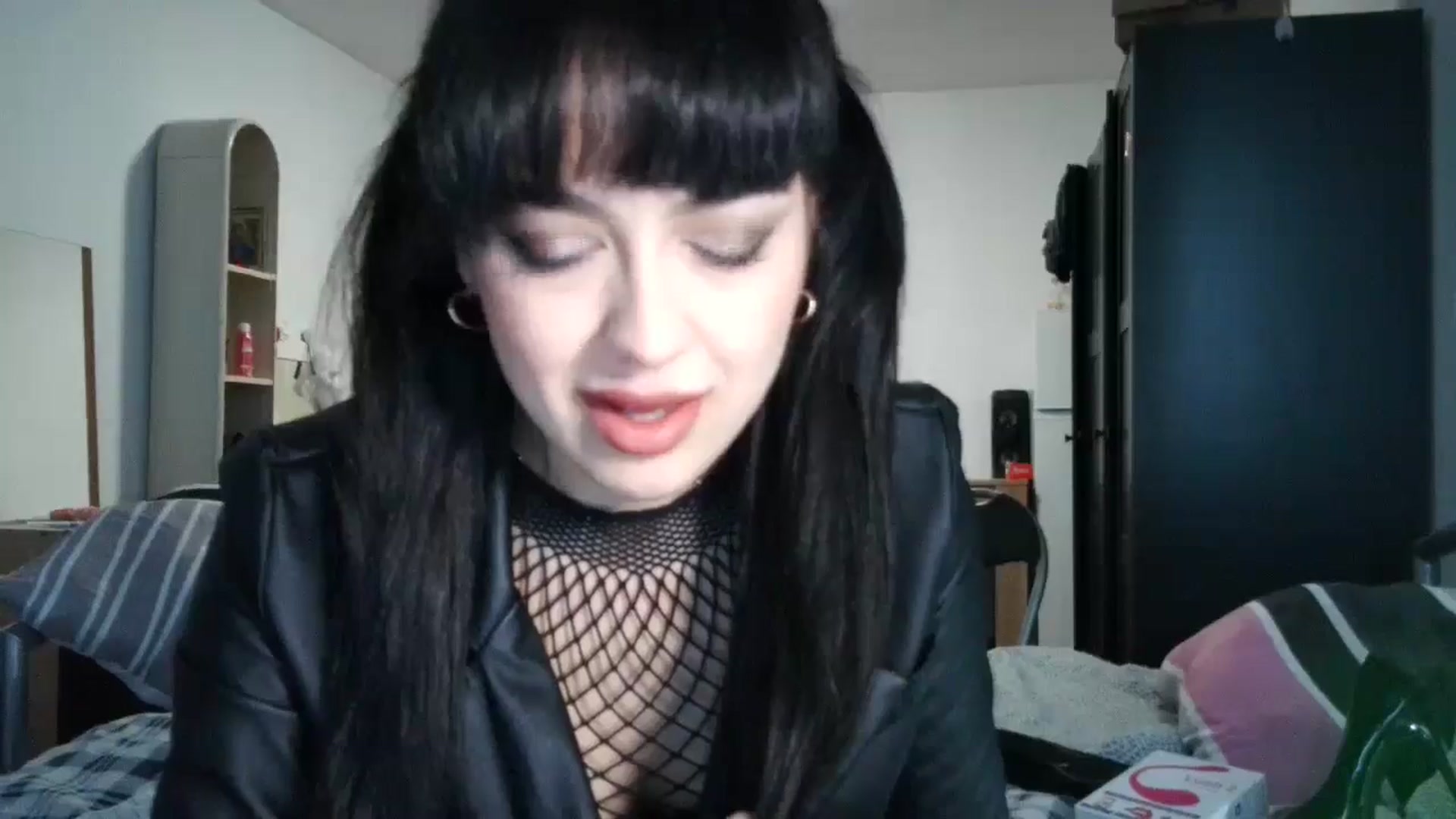 Gallery image thumbnail from Ketrinn1's myfreecams stream on, 06/16/2024, 14:07 image 2 of 20