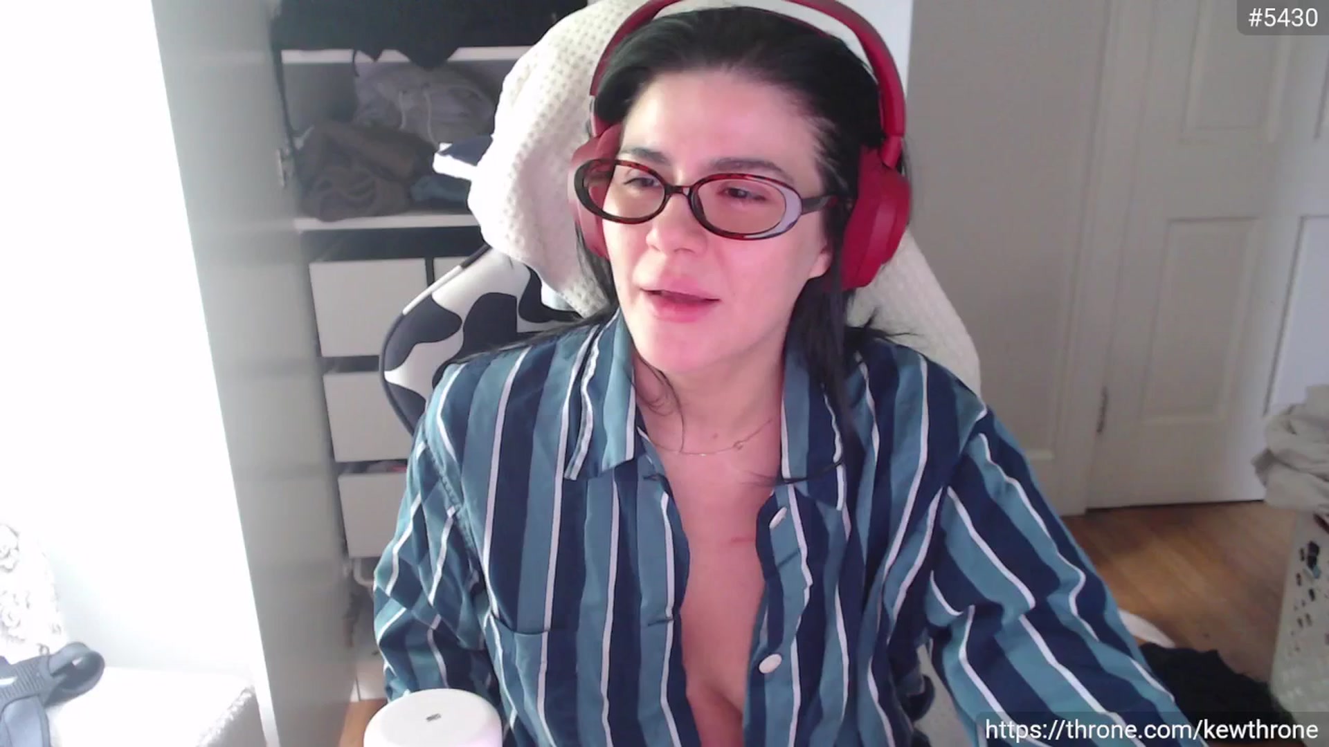 Gallery image thumbnail from Kew__'s myfreecams stream on, 07/13/2025, 20:25 image 3 of 20