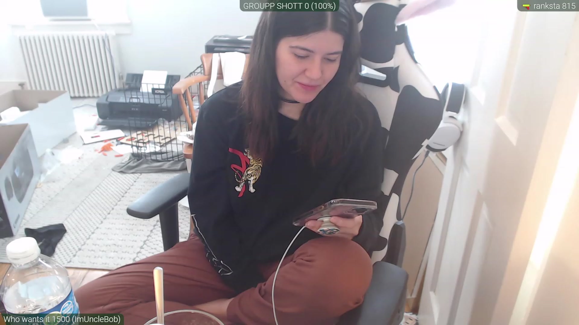 Gallery image thumbnail from KewcumberUB's myfreecams stream on, 04/09/2023, 15:23 image 13 of 20