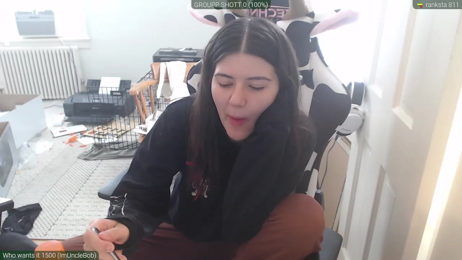 Gallery image thumbnail from KewcumberUB's myfreecams stream on, 04/09/2023, 15:23 image 1 of 20