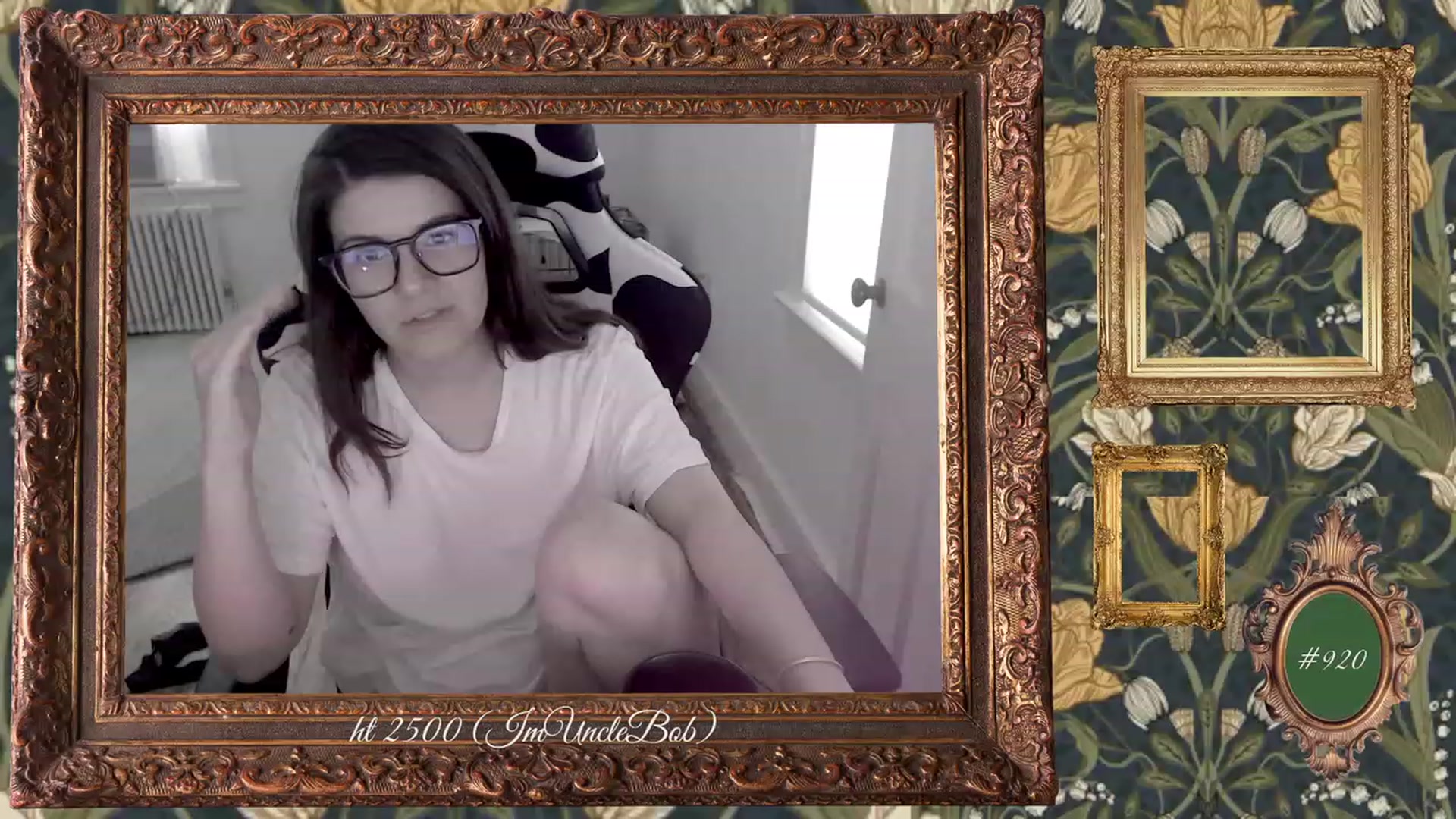 Gallery image thumbnail from KewcumberUB's myfreecams stream on, 04/15/2023, 23:01 image 8 of 20