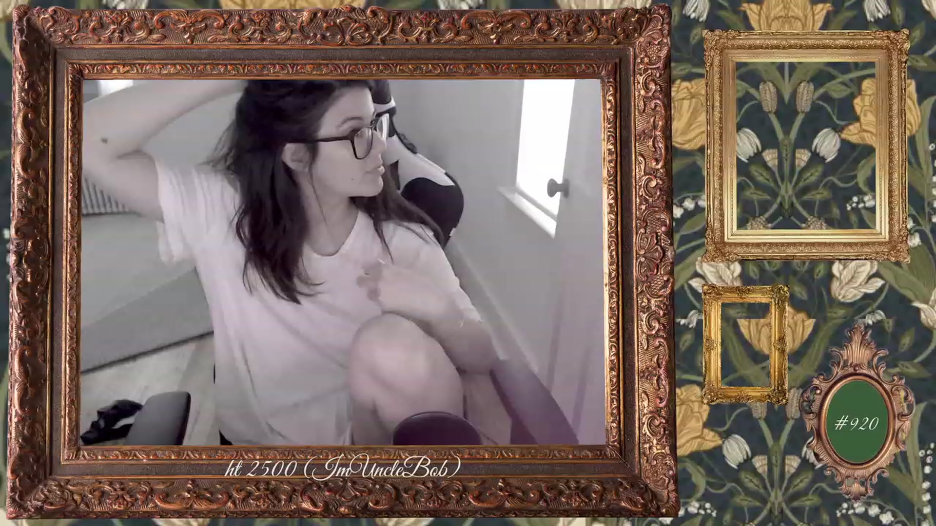 Gallery image thumbnail from KewcumberUB's myfreecams stream on, 04/15/2023, 23:01 image 7 of 20