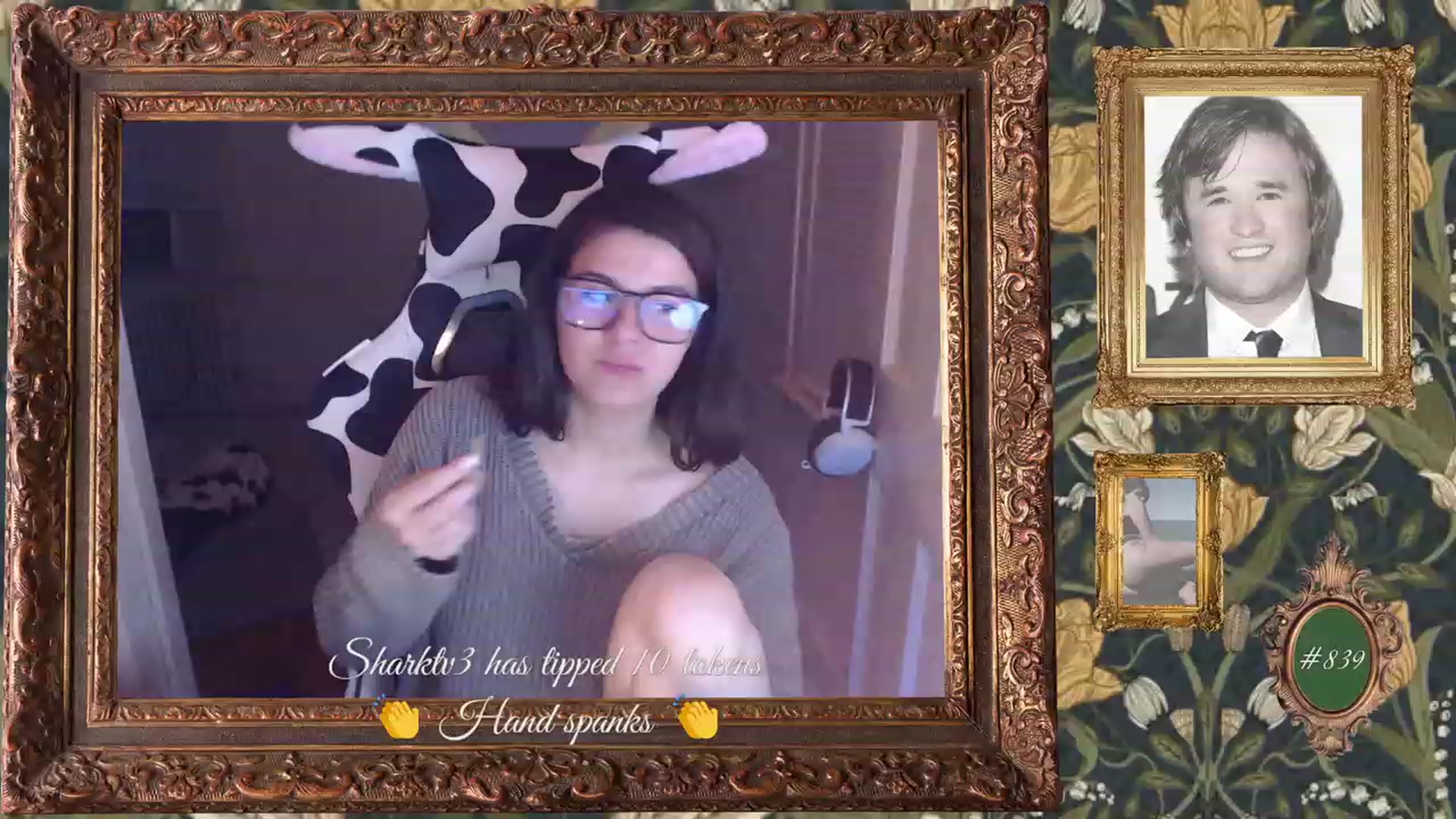 Gallery image thumbnail from KewcumberUB's myfreecams stream on, 04/16/2023, 02:13 image 7 of 20