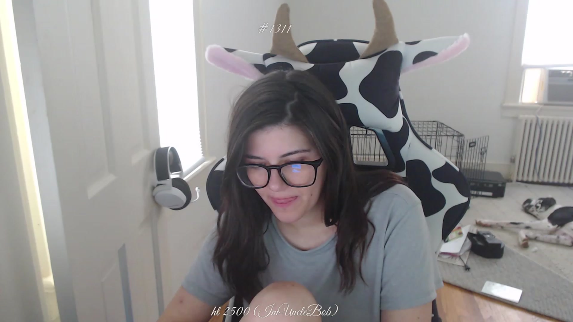 Gallery image thumbnail from KewcumberUB's myfreecams stream on, 04/29/2023, 20:11 image 15 of 20