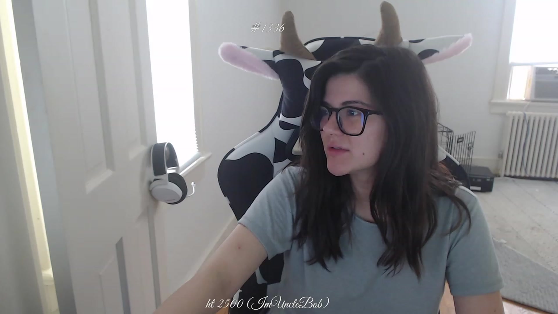 Gallery image thumbnail from KewcumberUB's myfreecams stream on, 04/29/2023, 20:11 image 6 of 20