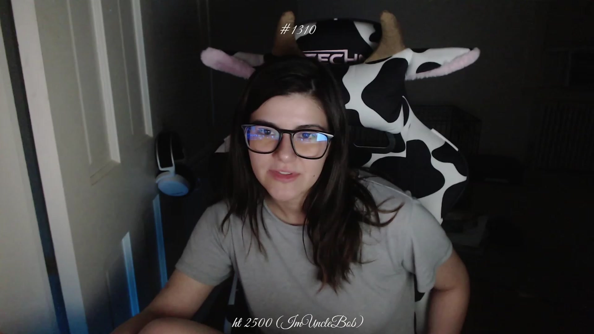 Gallery image thumbnail from KewcumberUB's myfreecams stream on, 04/30/2023, 01:48 image 8 of 20