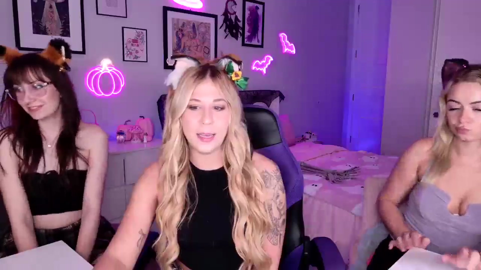 Gallery image thumbnail from Keyana_Reeves's myfreecams stream on, 10/06/2025, 02:30 image 4 of 20
