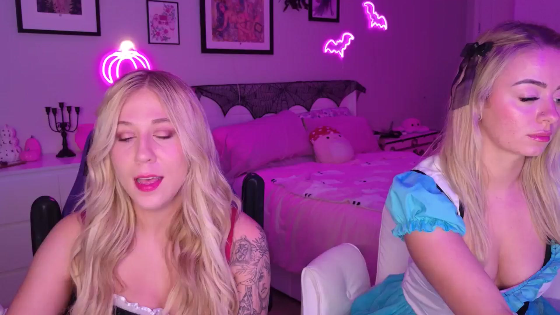 Gallery image thumbnail from Keyana_Reeves's myfreecams stream on, 10/18/2025, 04:24 image 9 of 20