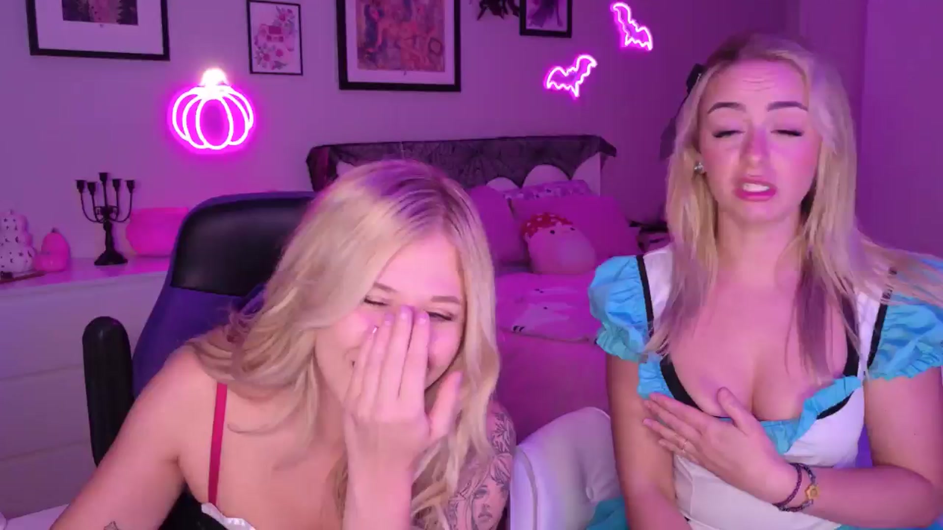 Gallery image thumbnail from Keyana_Reeves's myfreecams stream on, 10/18/2025, 04:24 image 7 of 20