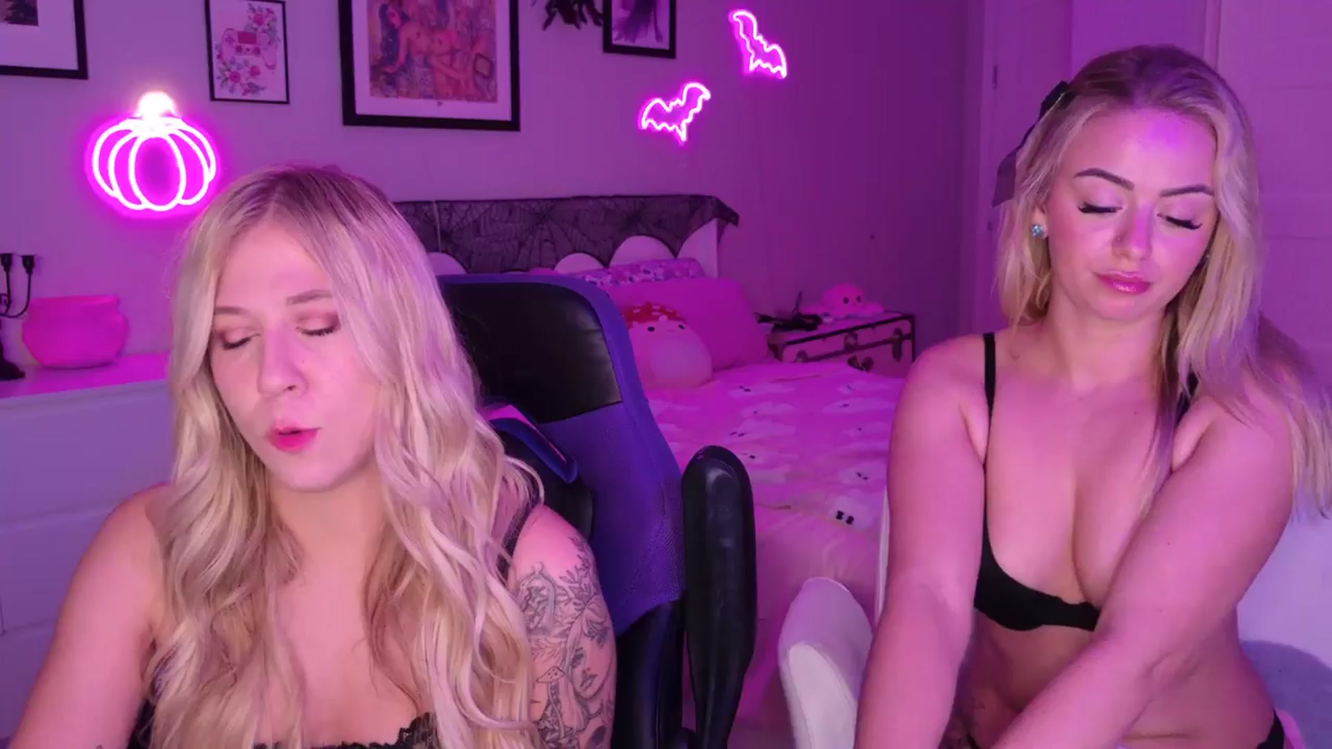 Gallery image thumbnail from Keyana_Reeves's myfreecams stream on, 10/18/2025, 05:40 image 20 of 20