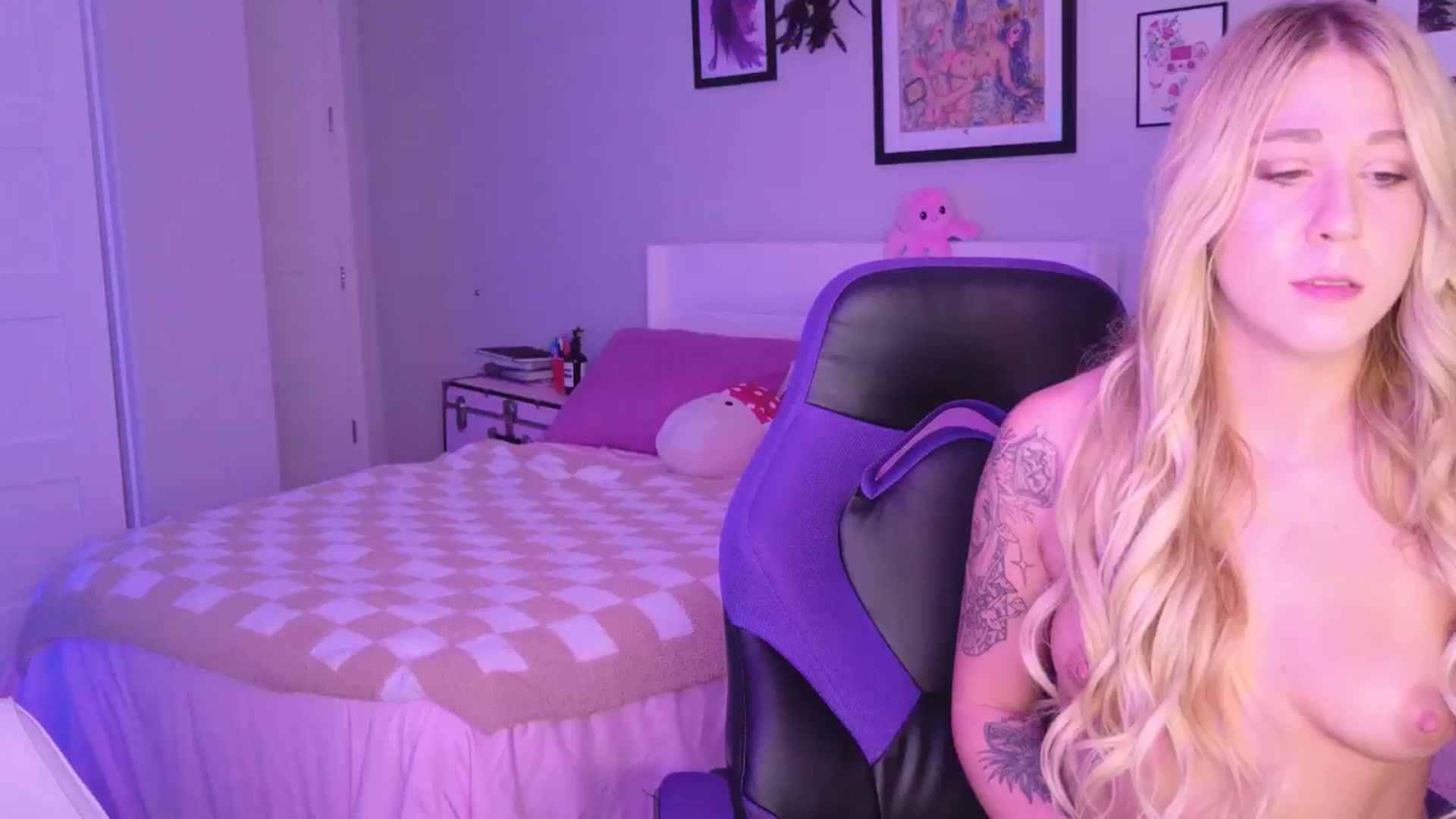 Gallery image thumbnail from Keyana_Reeves's myfreecams stream on, 12/28/2025, 05:31 image 7 of 20