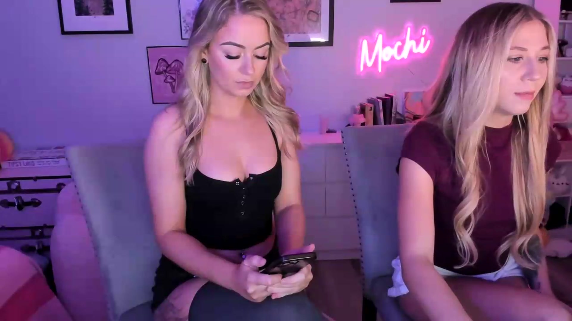 Gallery image thumbnail from Keyana_Reeves's myfreecams stream on, 08/14/2026, 04:08 image 2 of 20