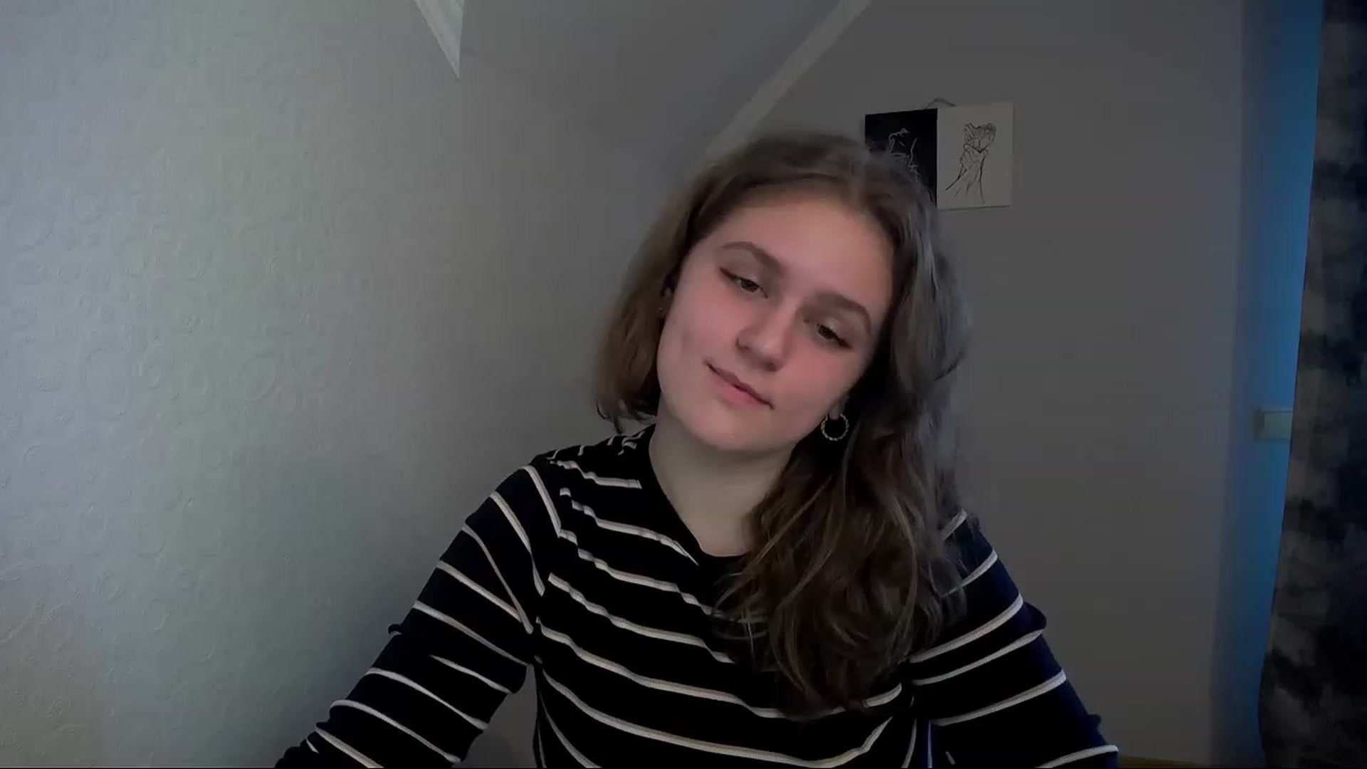 Gallery image thumbnail from Keysi_mil's myfreecams stream on, 04/21/2023, 07:53 image 10 of 20