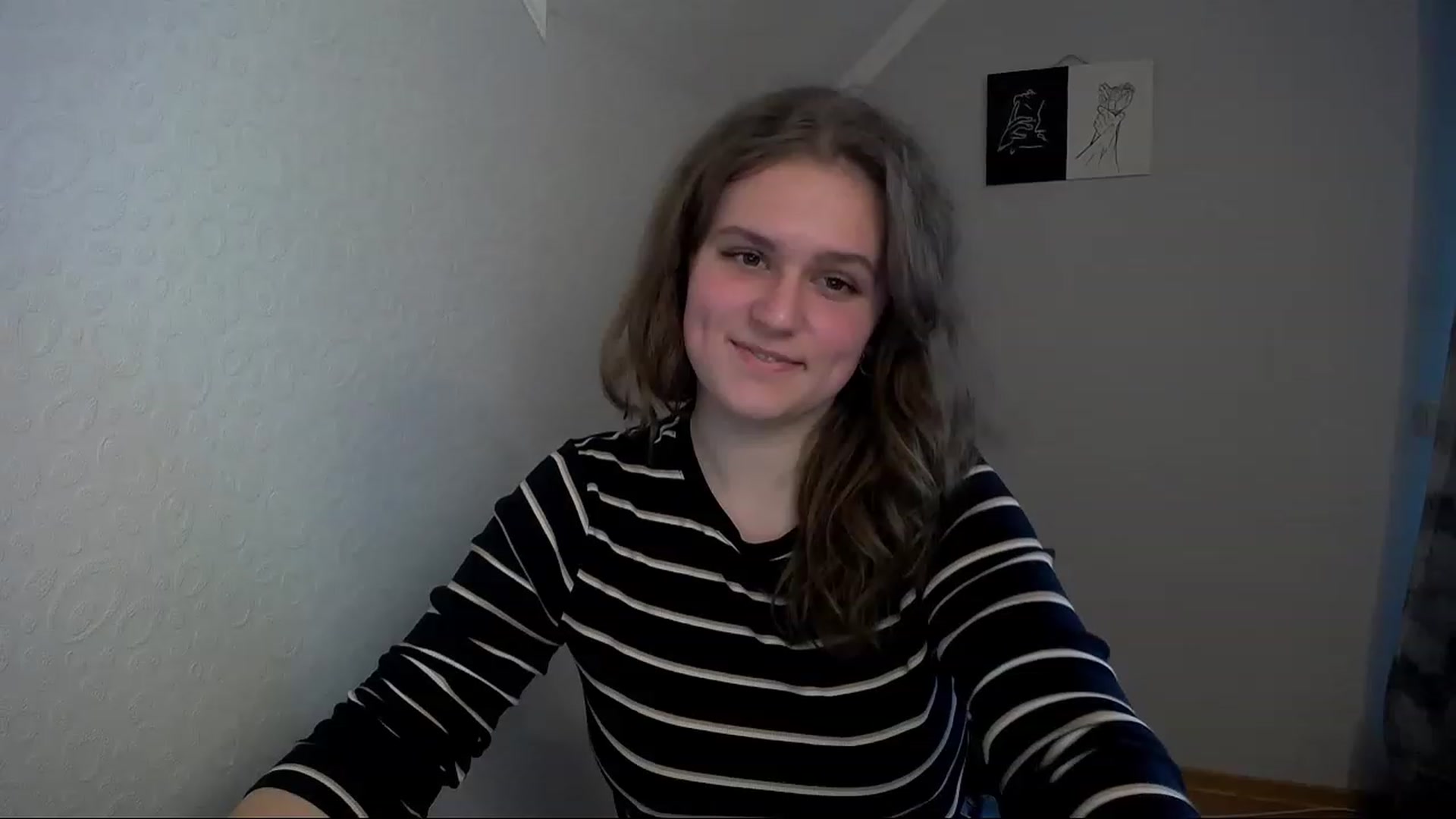 Gallery image thumbnail from Keysi_mil's myfreecams stream on, 04/21/2023, 09:19 image 17 of 20