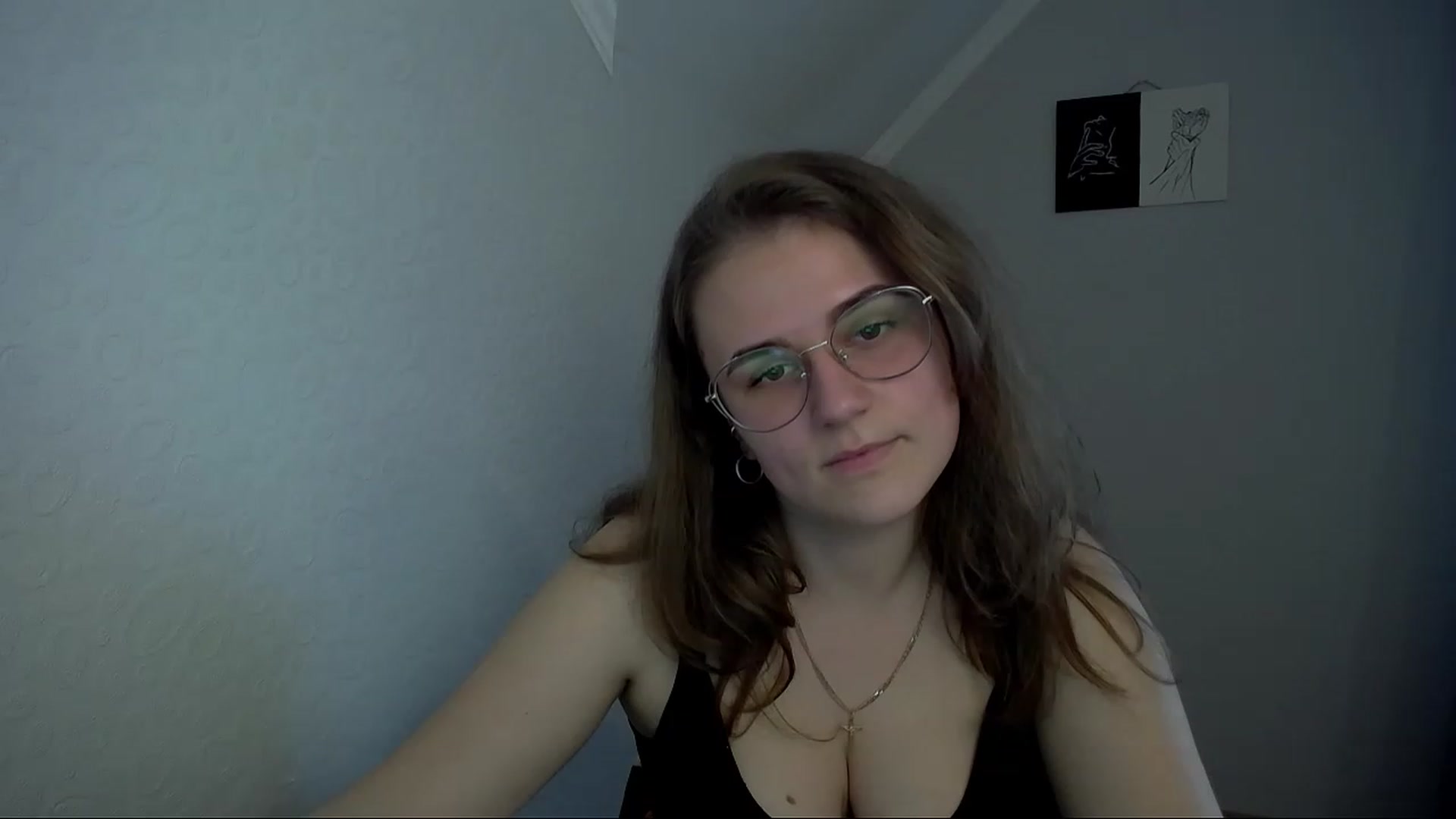 Gallery image thumbnail from Keysi_mil's myfreecams stream on, 04/23/2023, 12:47 image 17 of 20