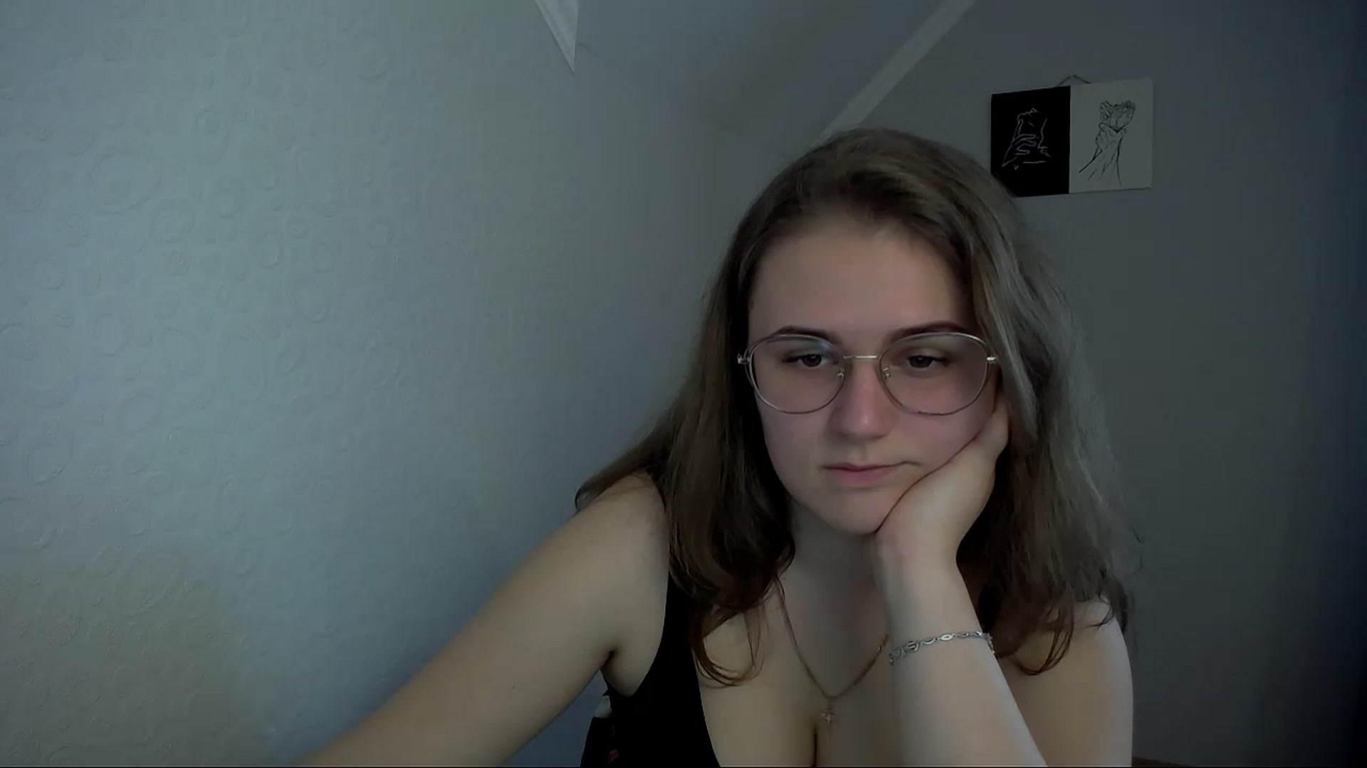 Gallery image thumbnail from Keysi_mil's myfreecams stream on, 04/23/2023, 12:47 image 8 of 20