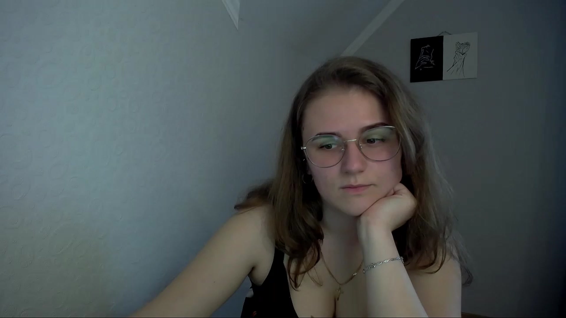 Gallery image thumbnail from Keysi_mil's myfreecams stream on, 04/23/2023, 12:47 image 13 of 20