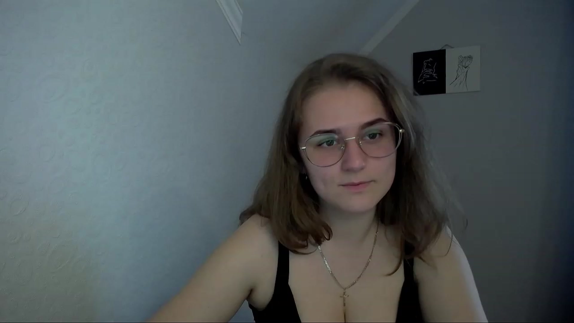 Gallery image thumbnail from Keysi_mil's myfreecams stream on, 04/23/2023, 13:18 image 14 of 20