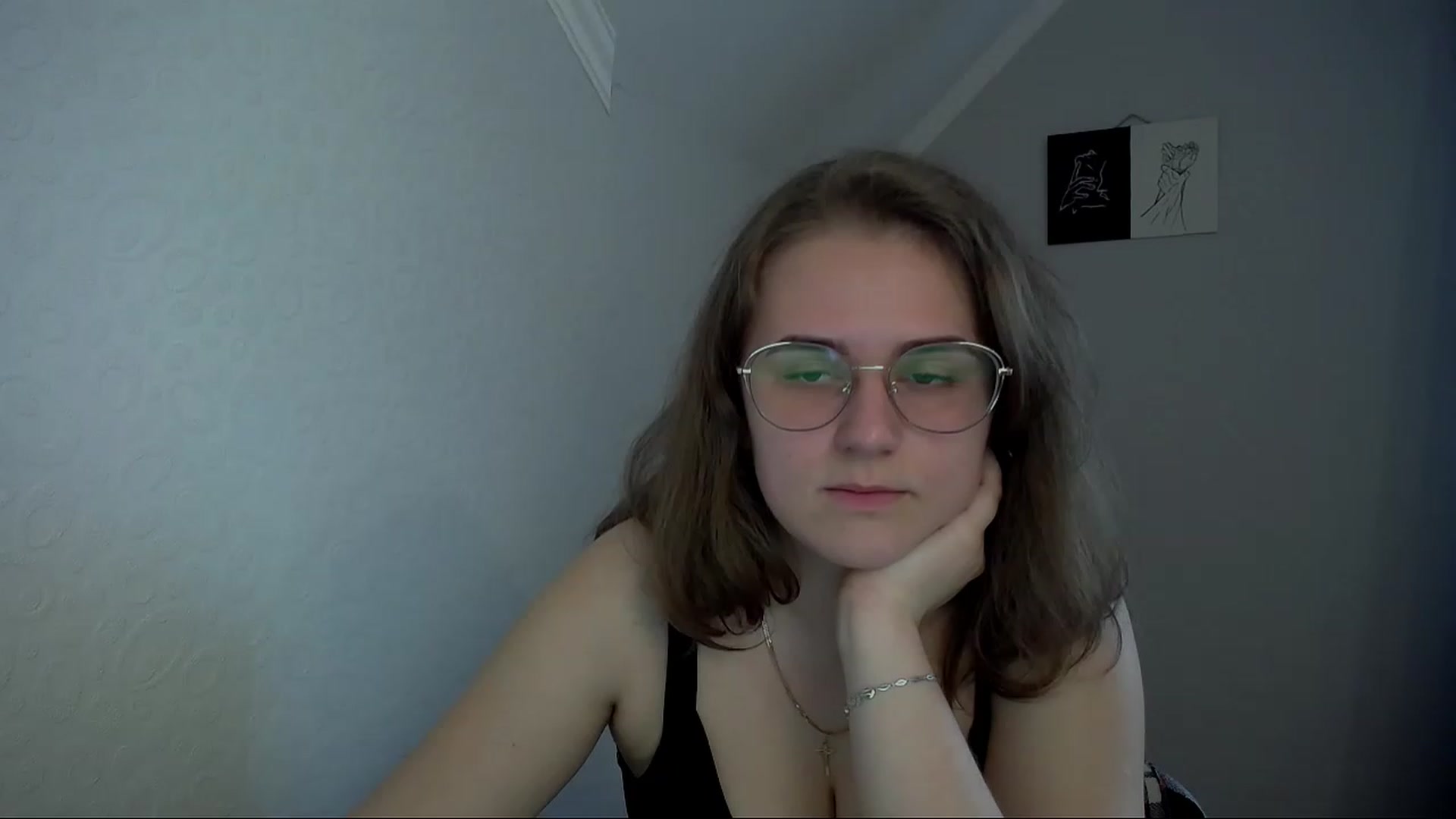 Gallery image thumbnail from Keysi_mil's myfreecams stream on, 04/23/2023, 13:18 image 11 of 20