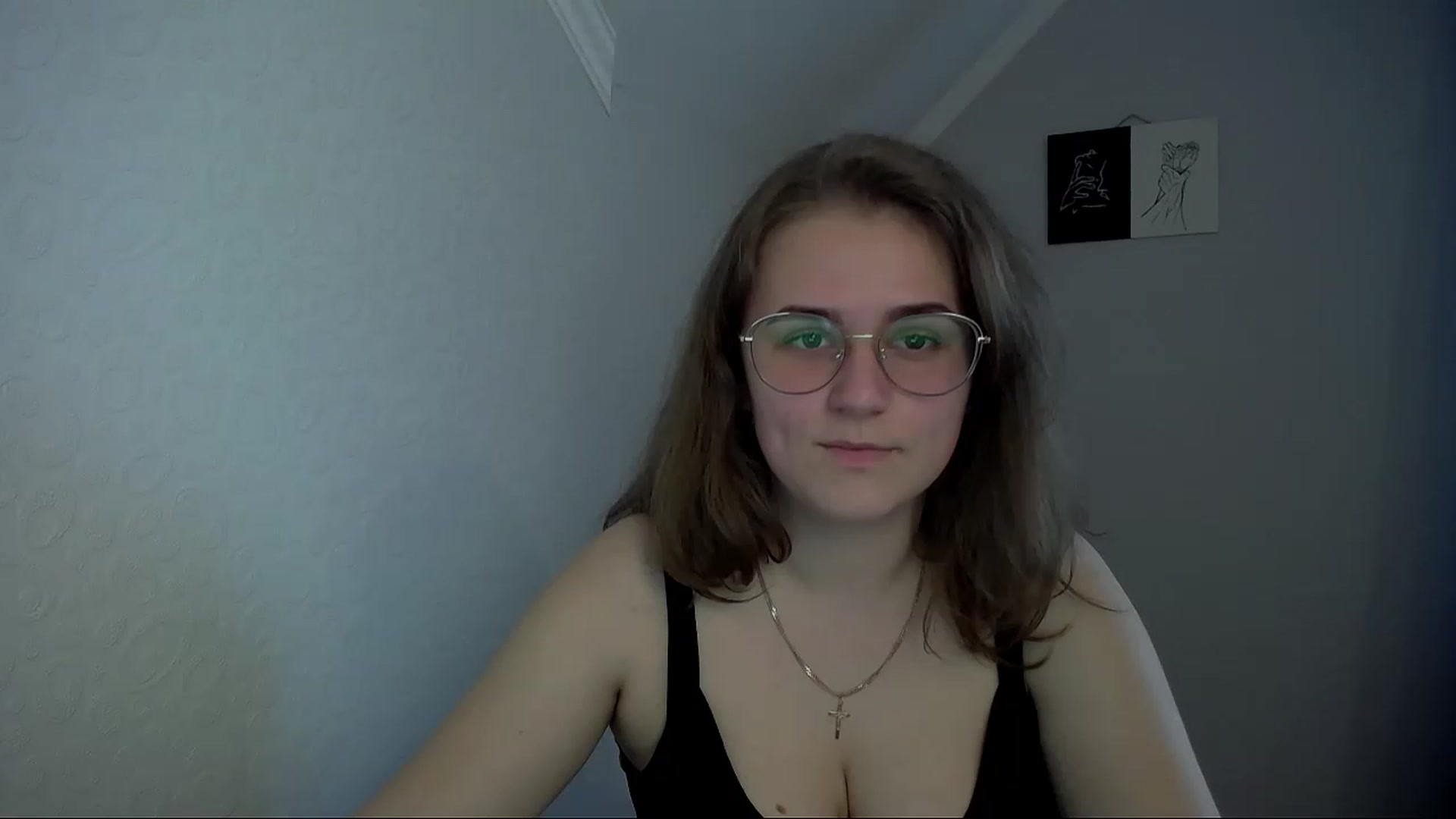 Gallery image thumbnail from Keysi_mil's myfreecams stream on, 04/23/2023, 13:18 image 10 of 20