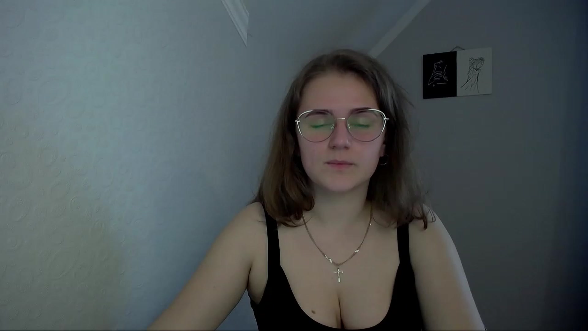 Gallery image thumbnail from Keysi_mil's myfreecams stream on, 04/23/2023, 13:18 image 4 of 20