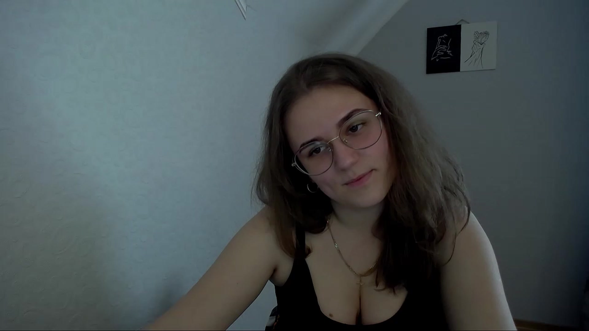Gallery image thumbnail from Keysi_mil's myfreecams stream on, 04/23/2023, 14:21 image 12 of 20