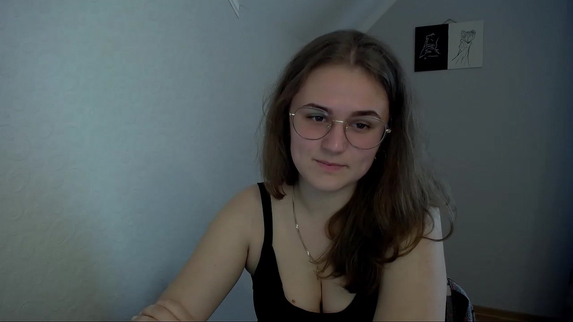 Gallery image thumbnail from Keysi_mil's myfreecams stream on, 04/23/2023, 14:21 image 7 of 20