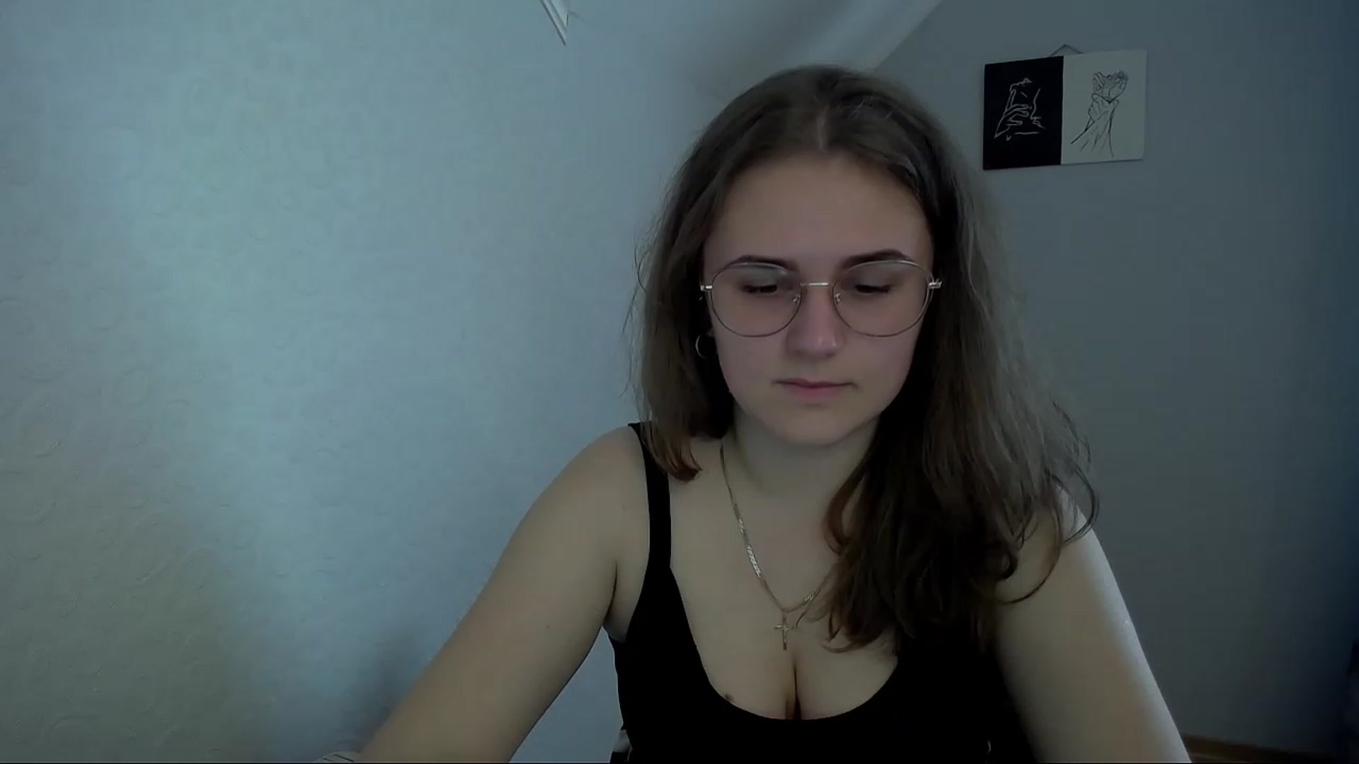 Gallery image thumbnail from Keysi_mil's myfreecams stream on, 04/23/2023, 14:21 image 6 of 20