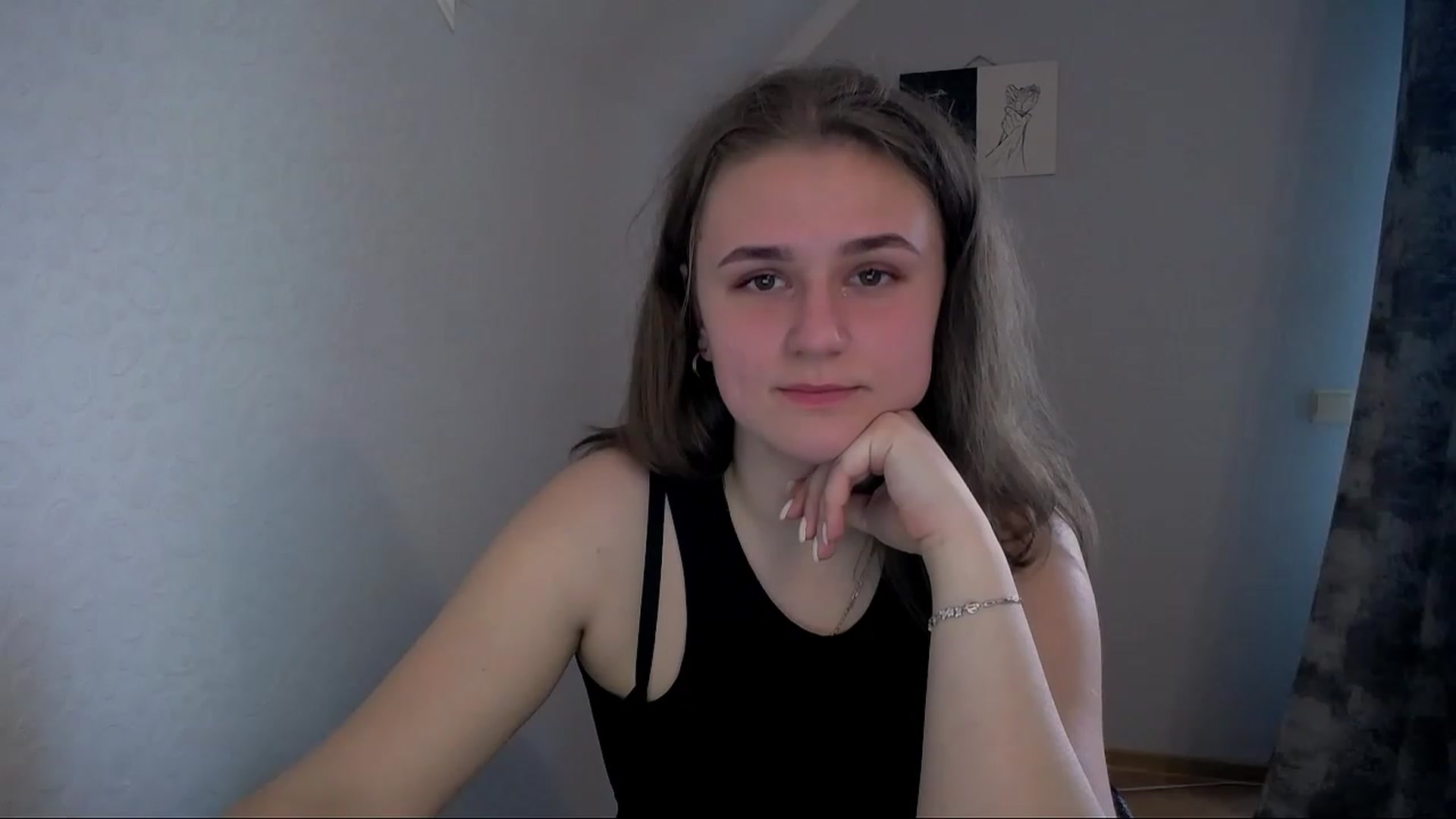 Gallery image thumbnail from Keysi_mil's myfreecams stream on, 04/25/2023, 07:53 image 2 of 20