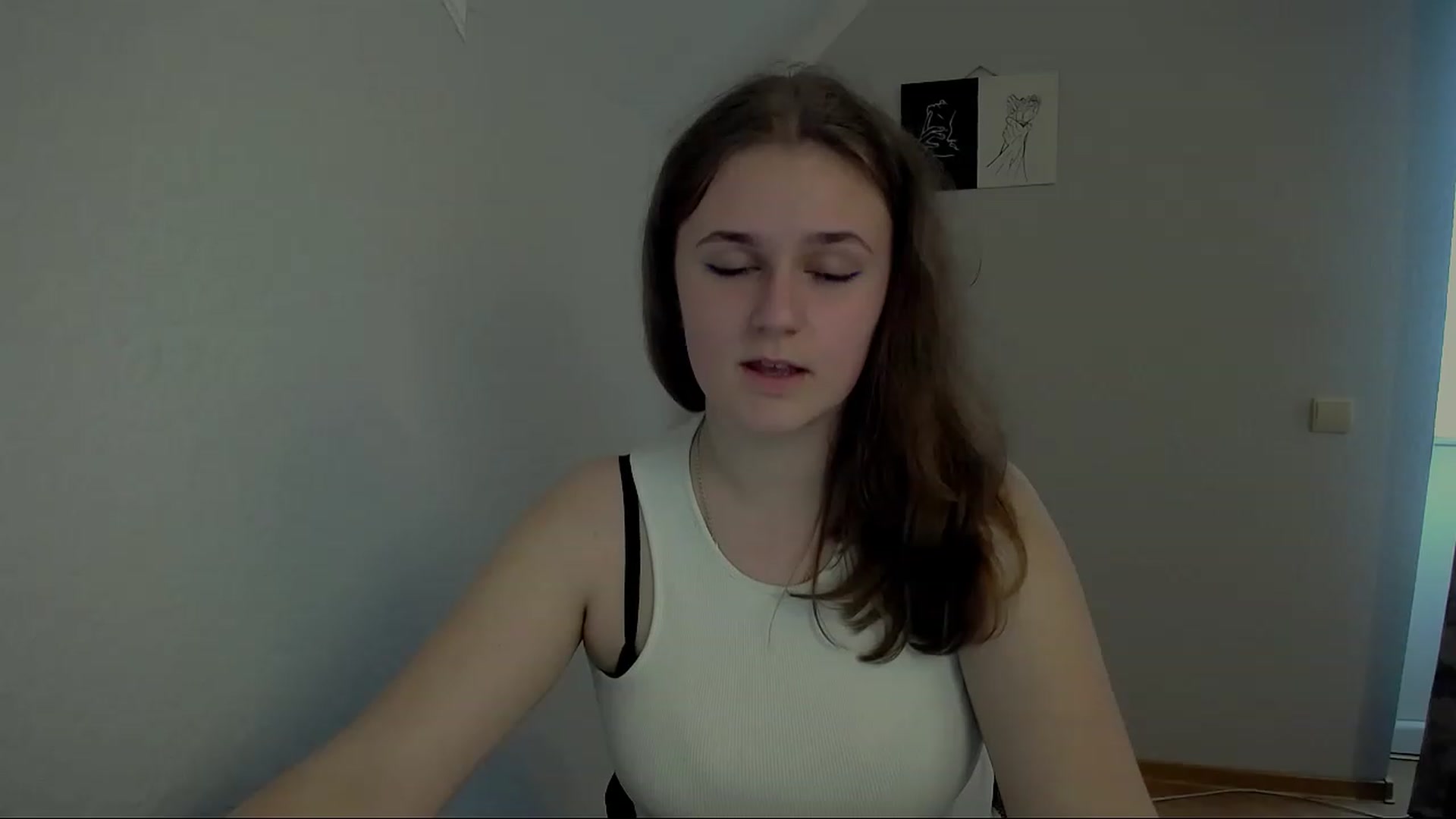 Gallery image thumbnail from Keysi_mil's myfreecams stream on, 04/28/2023, 14:49 image 3 of 20