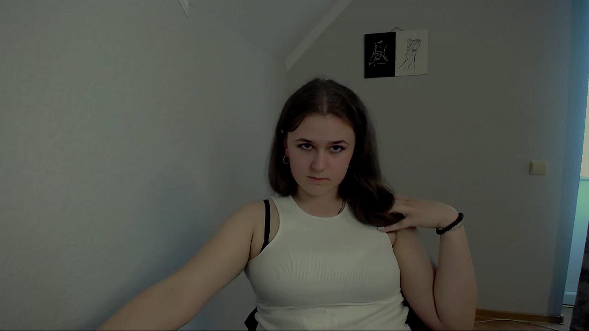 Gallery image thumbnail from Keysi_mil's myfreecams stream on, 04/28/2023, 14:49 image 17 of 20