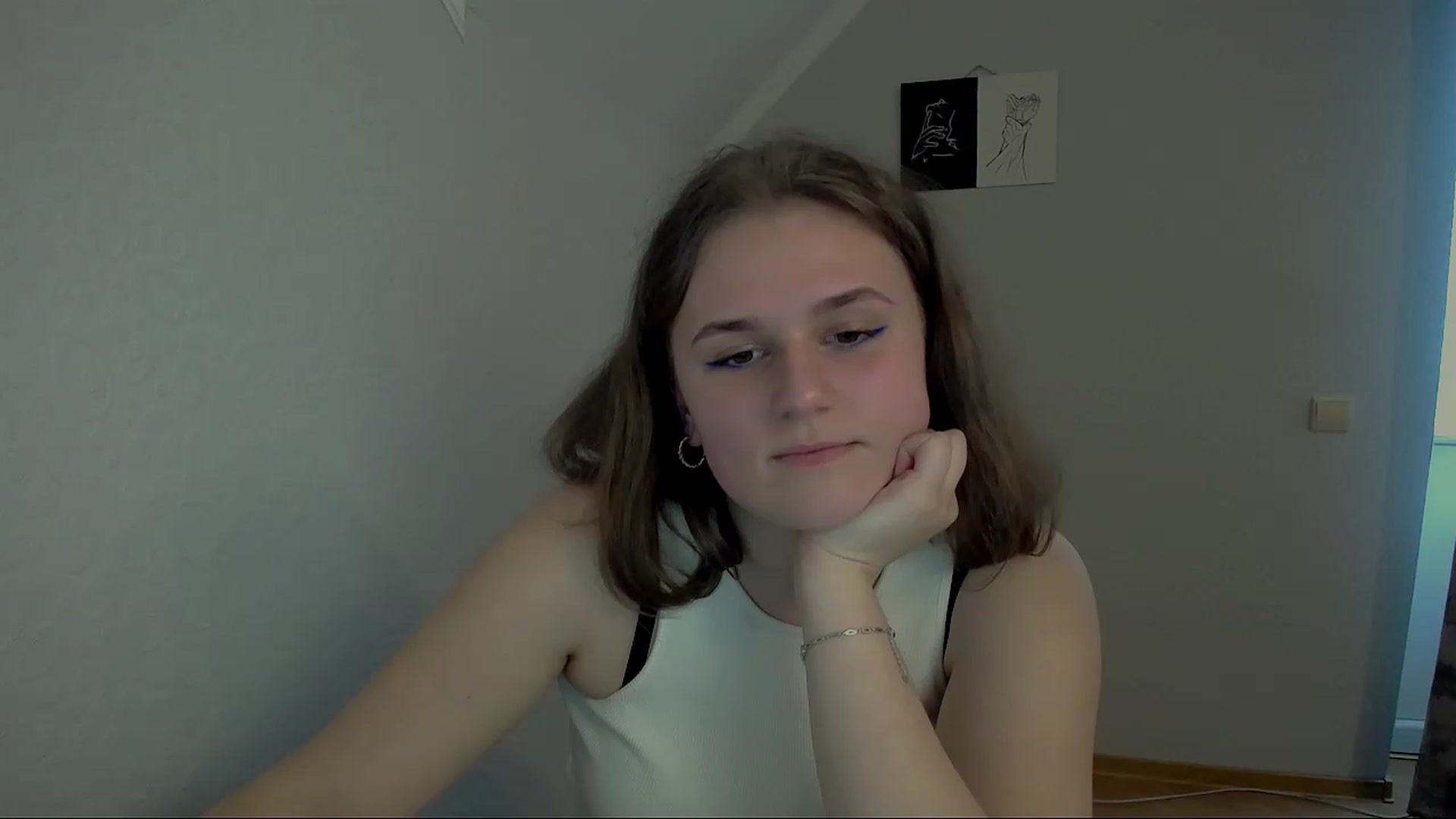 Gallery image thumbnail from Keysi_mil's myfreecams stream on, 04/28/2023, 15:44 image 13 of 20
