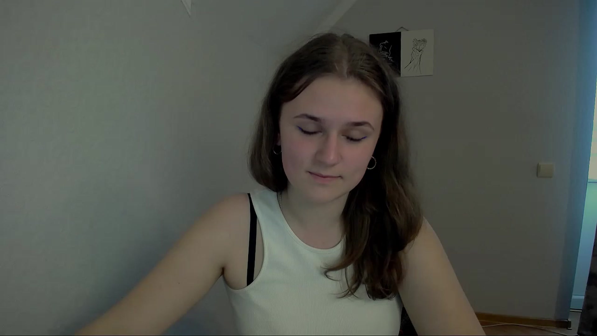Gallery image thumbnail from Keysi_mil's myfreecams stream on, 04/28/2023, 15:44 image 7 of 20