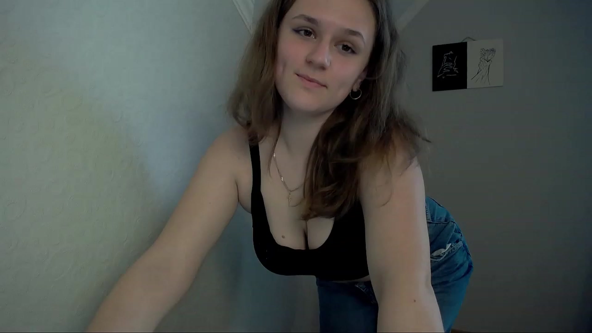 Gallery image thumbnail from Keysi_mil's myfreecams stream on, 05/02/2023, 11:22 image 19 of 20