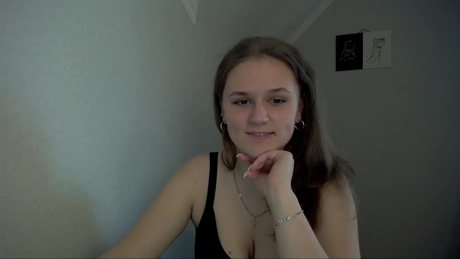 Gallery image thumbnail from Keysi_mil's myfreecams stream on, 05/02/2023, 11:22 image 9 of 20