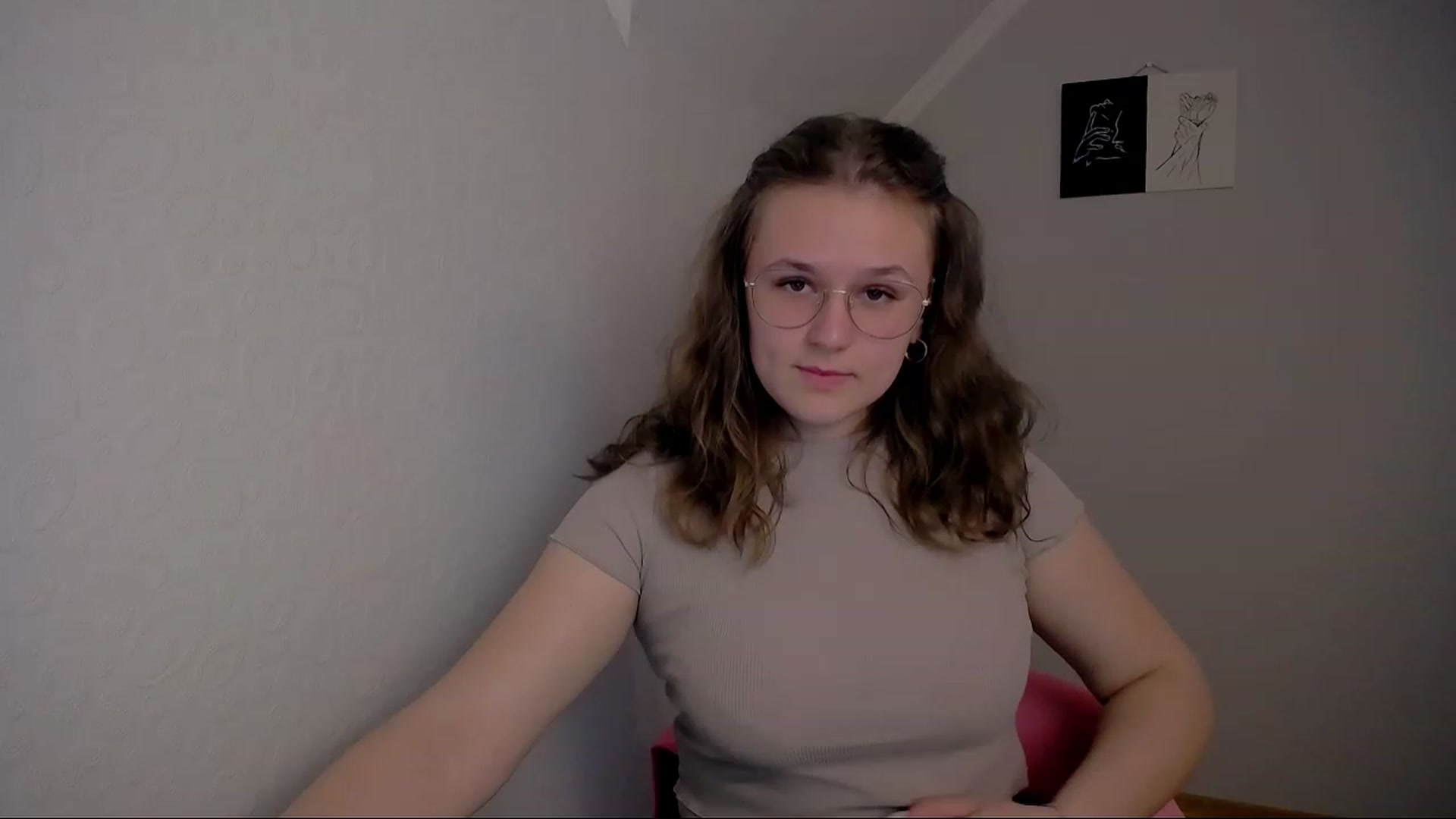 Gallery image thumbnail from Keysi_mil's myfreecams stream on, 05/06/2023, 14:26 image 7 of 20